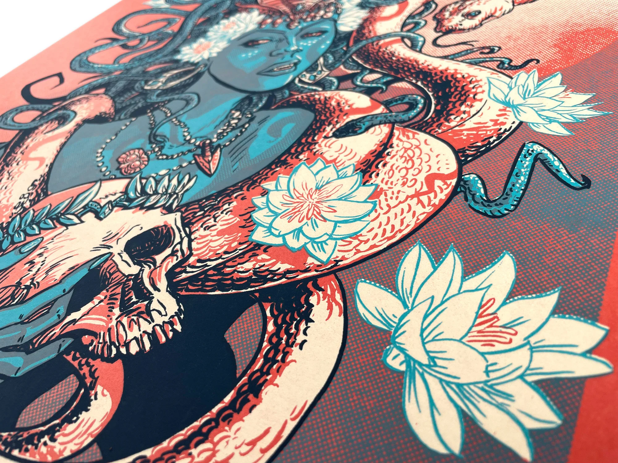 21_Medusa_Blue_Detail_03.jpg