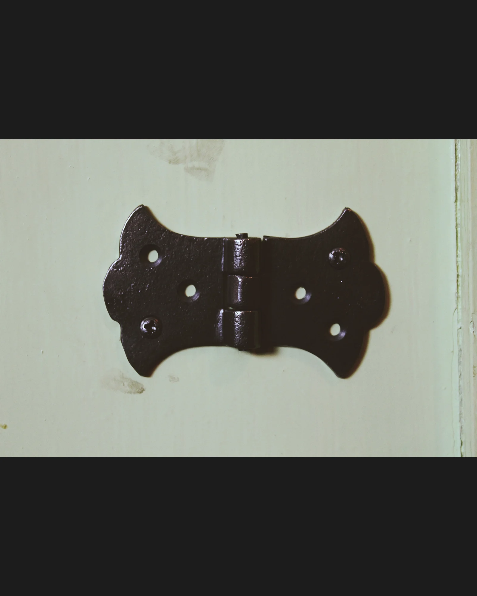 Butterfly Hinge 1.5” (Black)