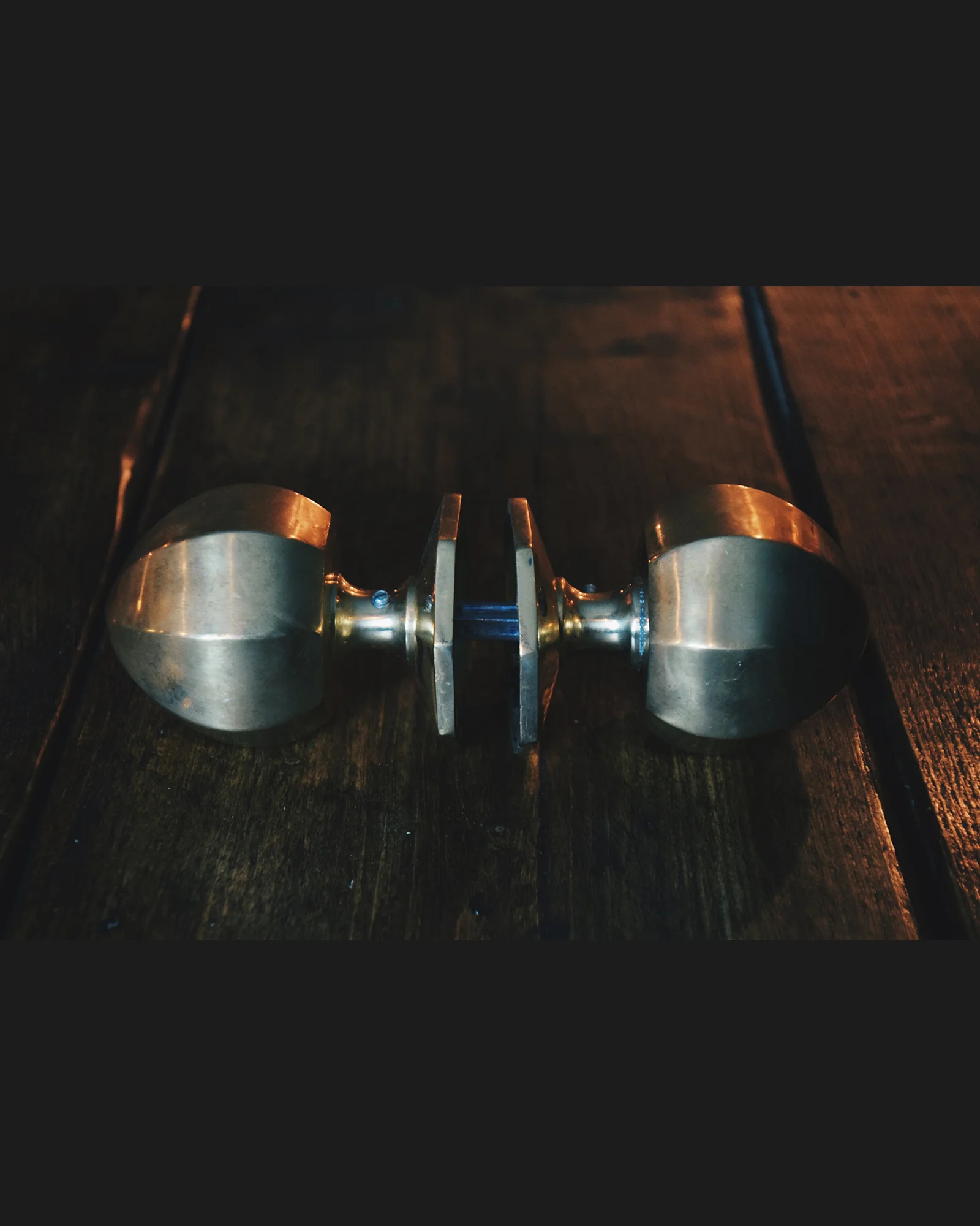 Large Brass Octagonal Centre Door Knob Set