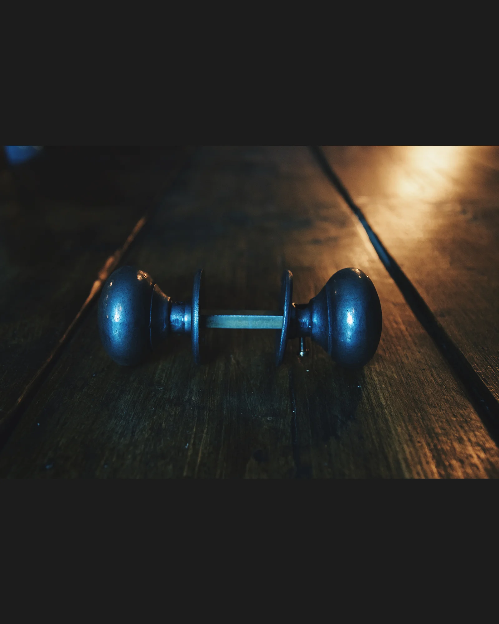 Round Cast Iron Door Knob Set