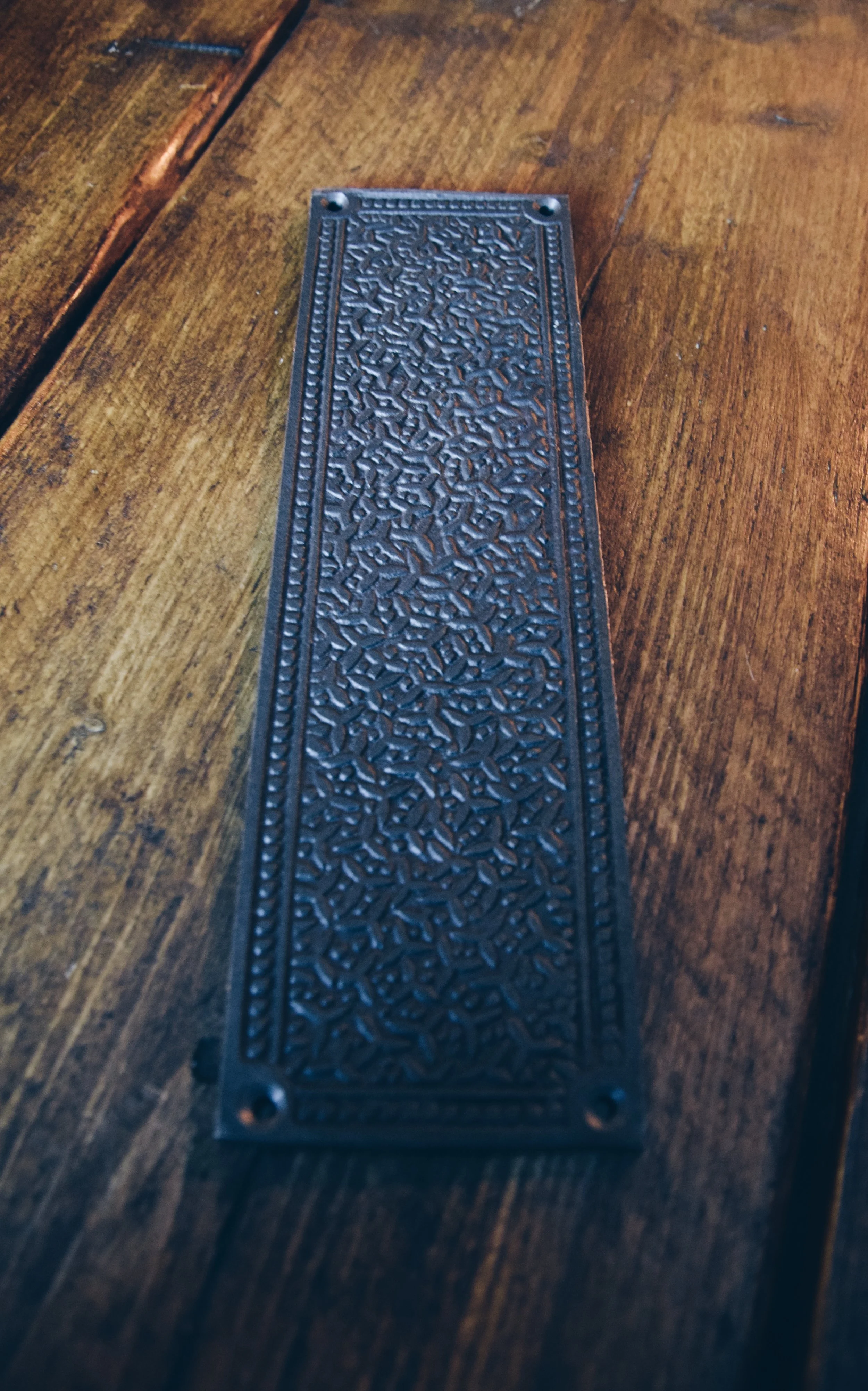 Push Plate Ornate Design