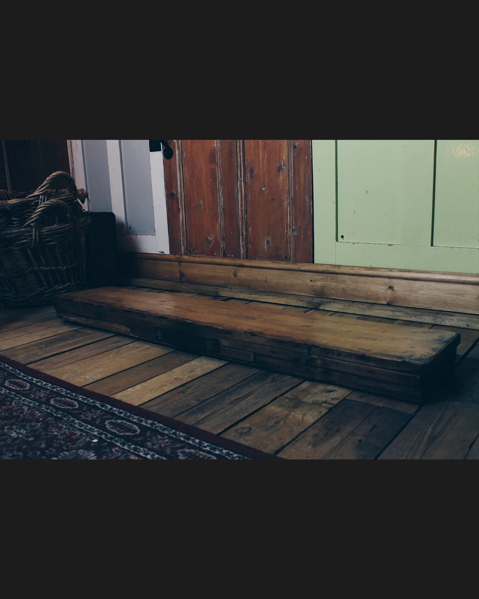 Vintage Pine Wooden Gun Case