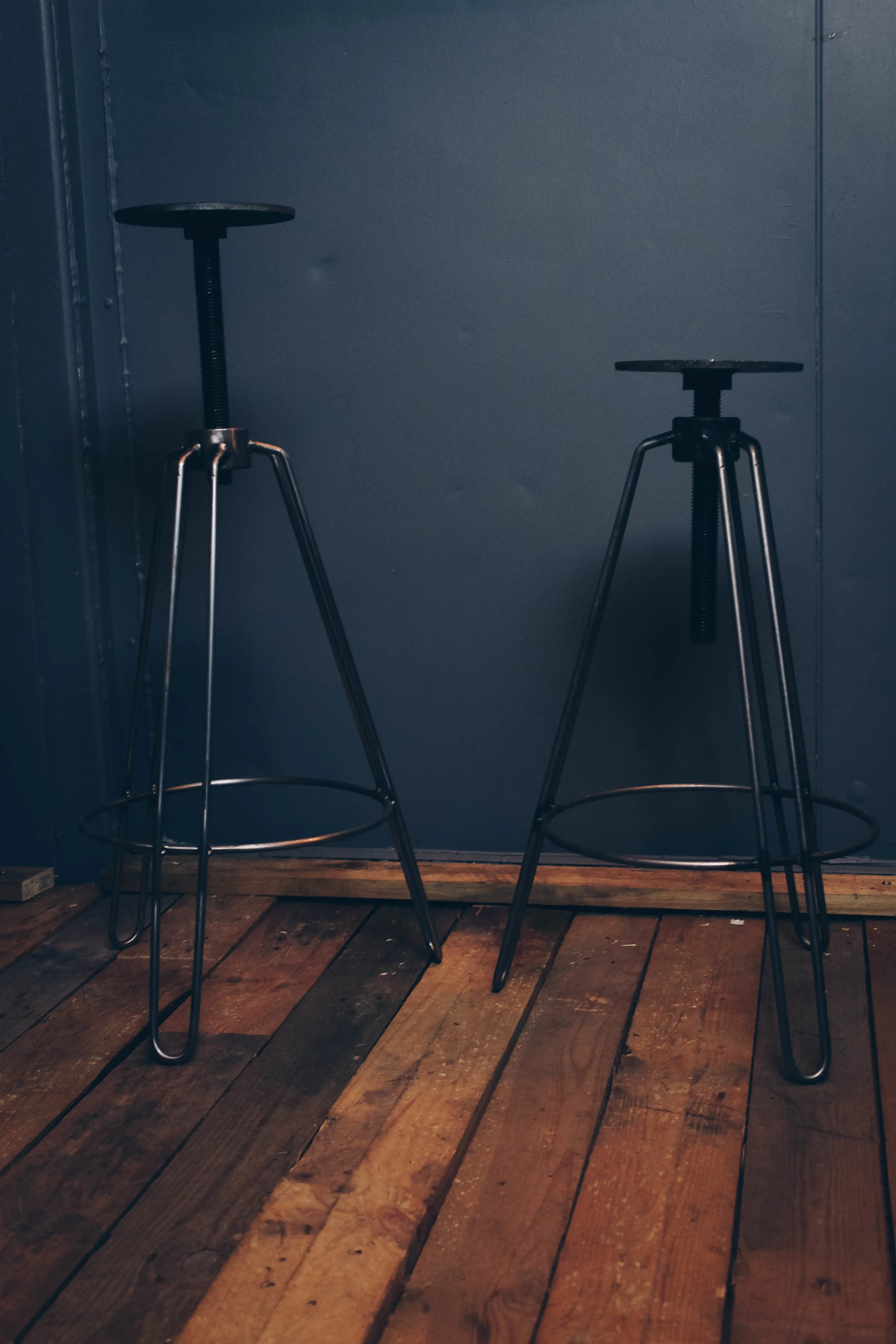 Adjustble Bar Stool (Hairpin Style)