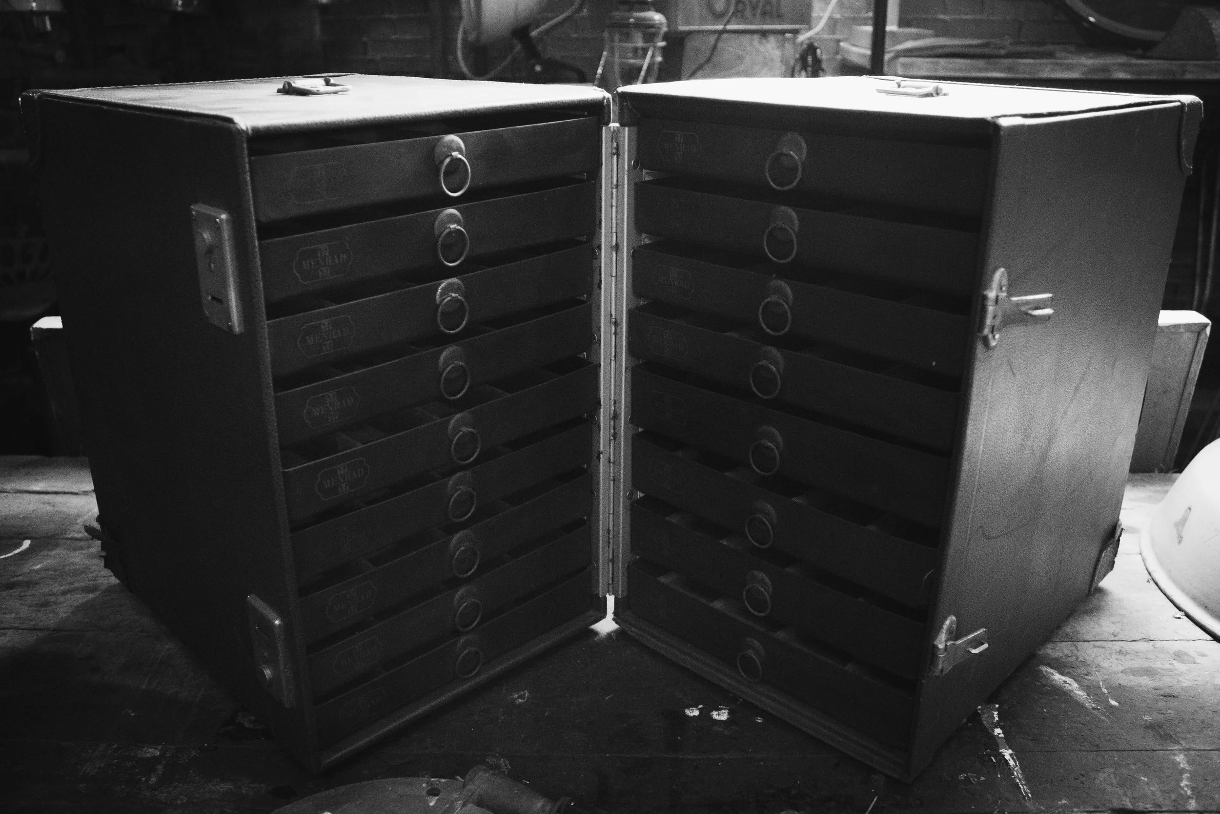 Vintage Reps Glasses Case