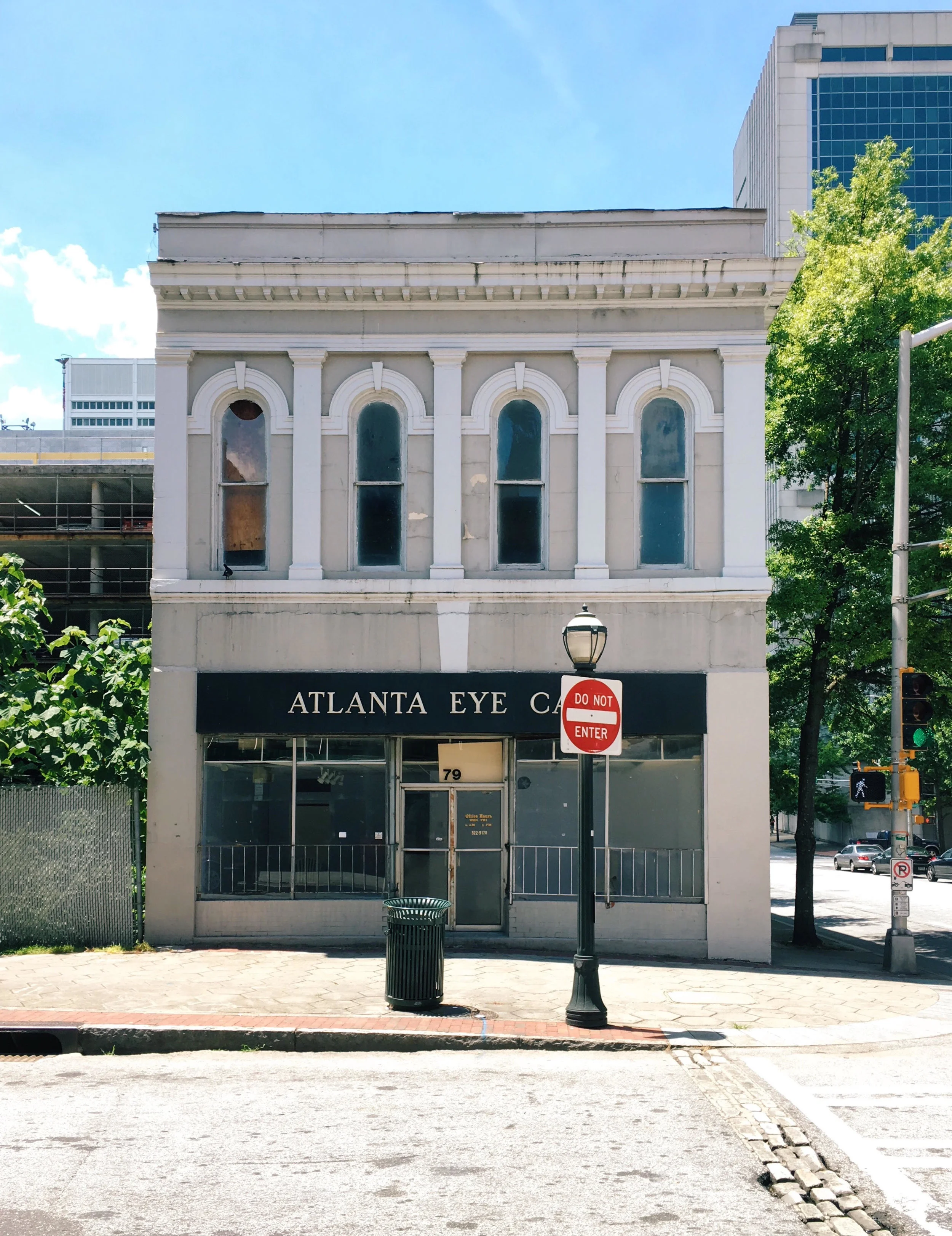 Wall Atlanta Eye Care.jpg