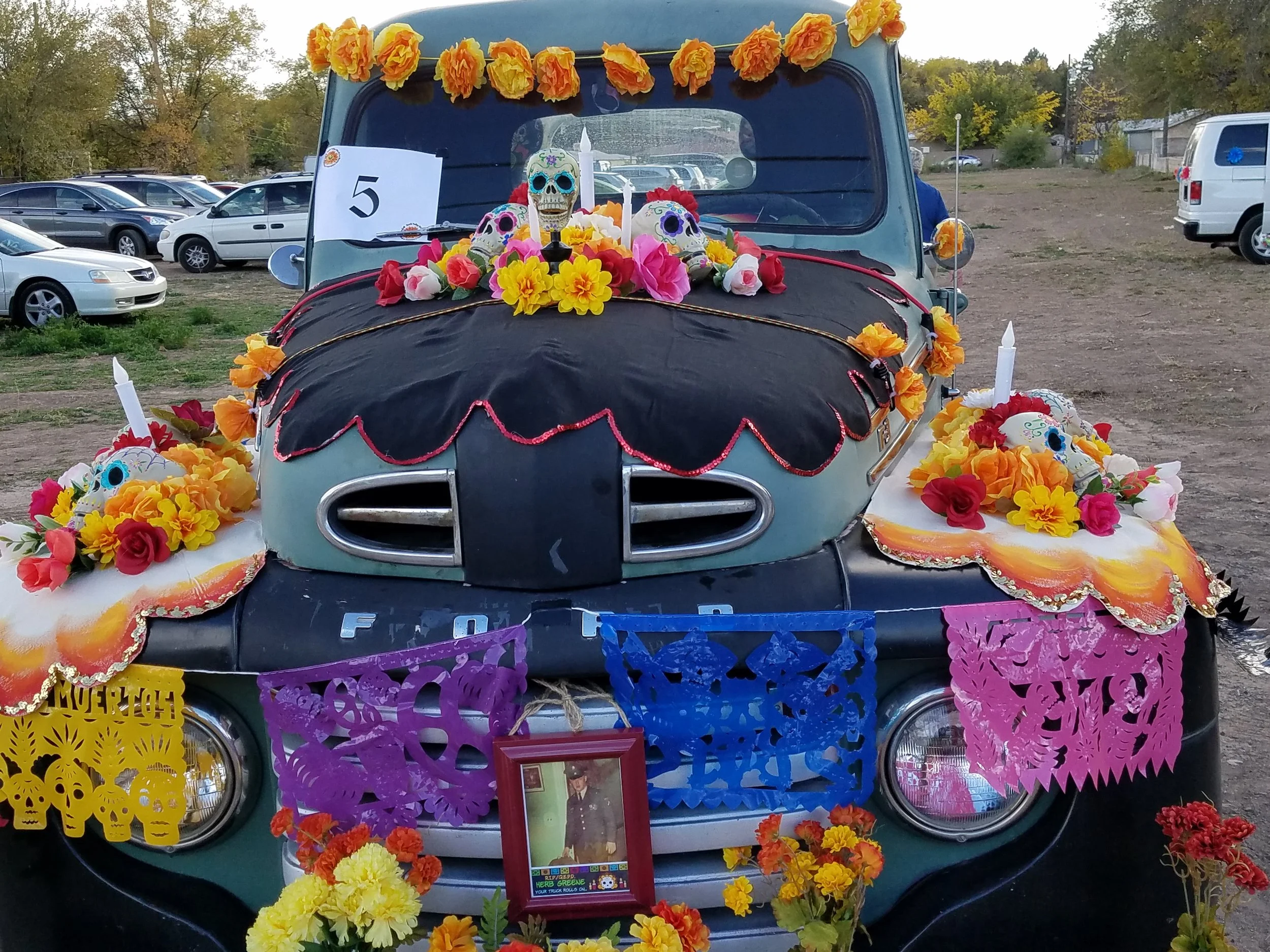 dayofthedeadtruck.jpg