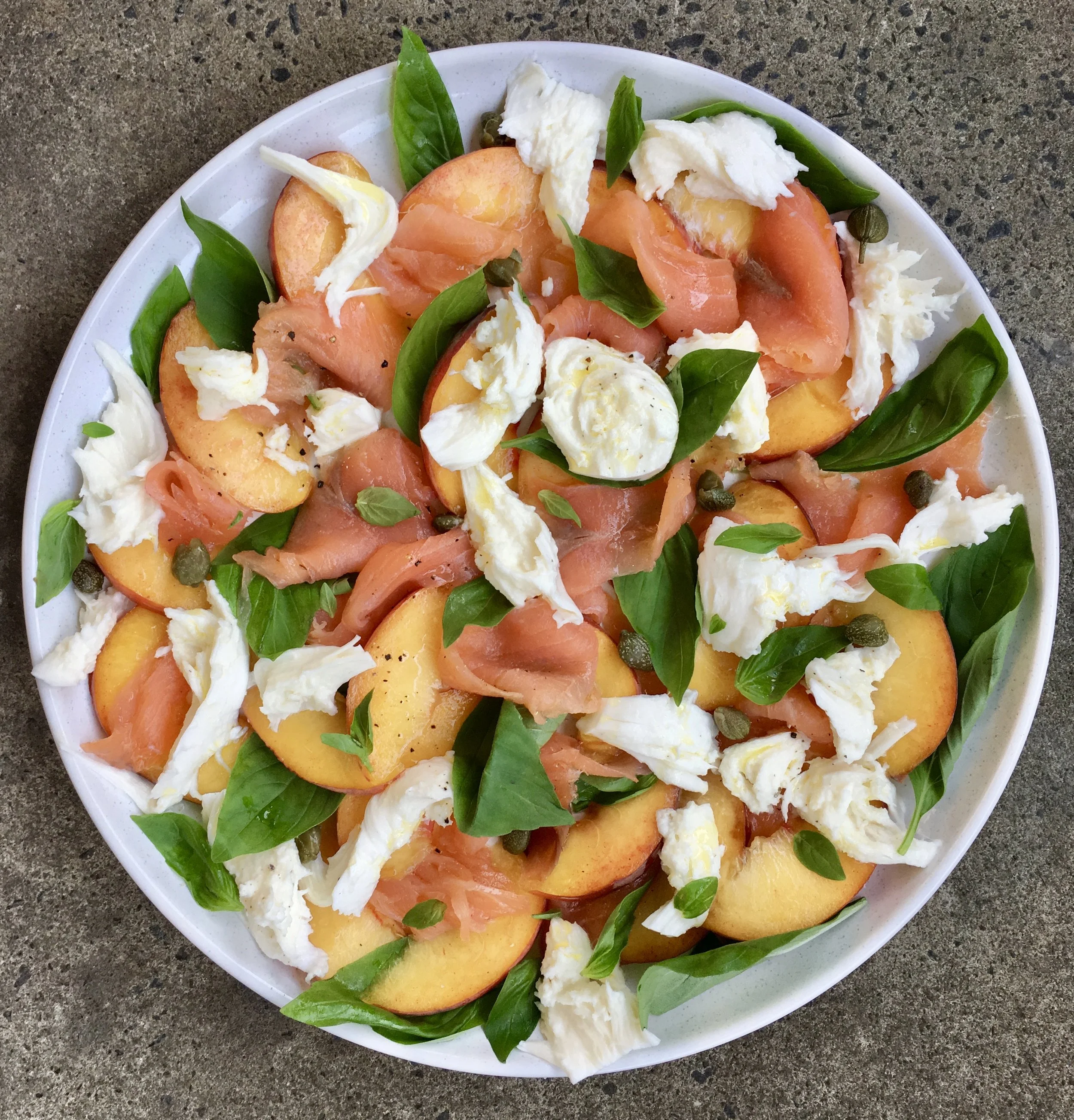 Smoked Salmon & Peach Caprese Salad 