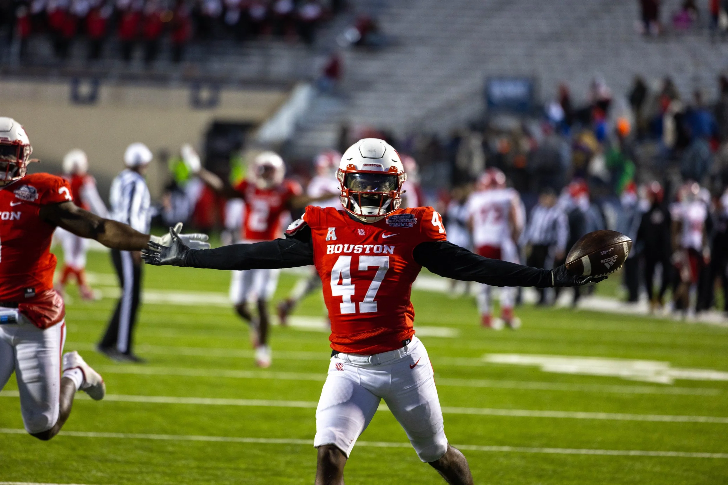 Cougar Takeaway – Celebration Mode
