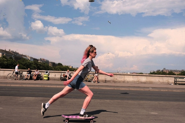 woman skating.jpg