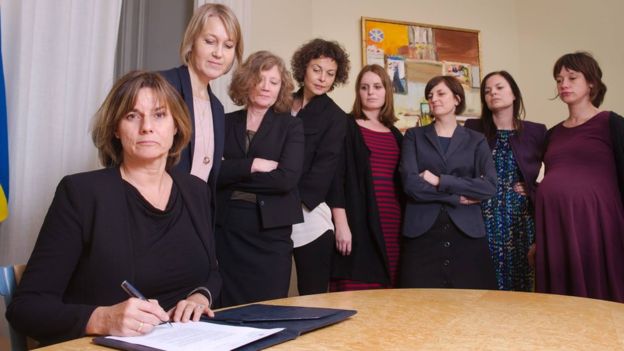 This photo of Swedish Climate Minister Isabella Lovin appeared to mock the male-dominated Trump team / BBC