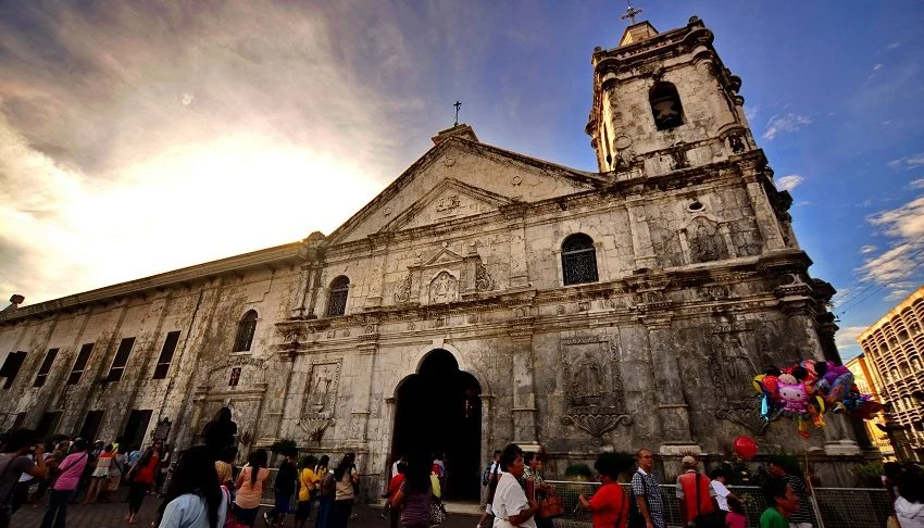 Allan_Jay_Quesada-_DSC_0035_The_Minor_Basilica_of_the_Holy_Child_Cebu_CIty-e1530584438494.jpg