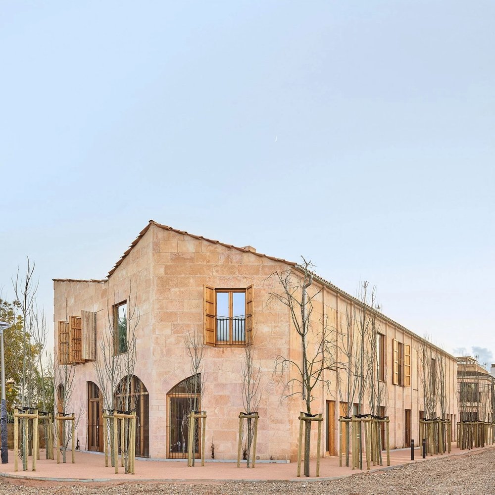   8 Social Dwellings, Spain, by IBAVI  