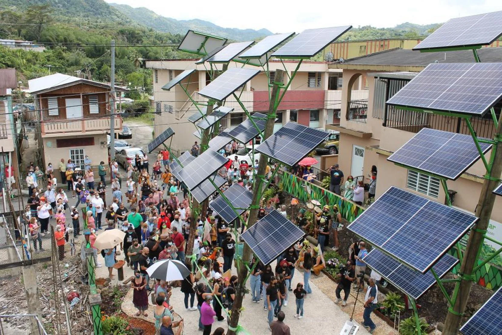 There's a "solar energy insurrection" going on in Puerto Rico, from