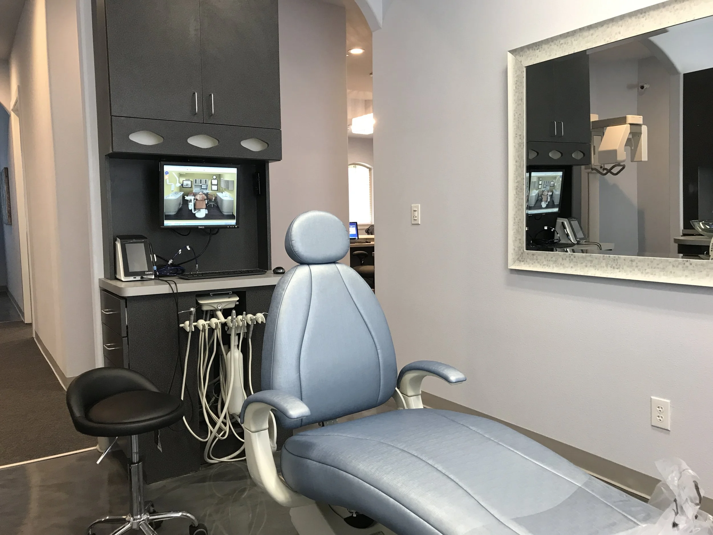Smile Boutique of Hurst Cosmetic and Family Dentistry