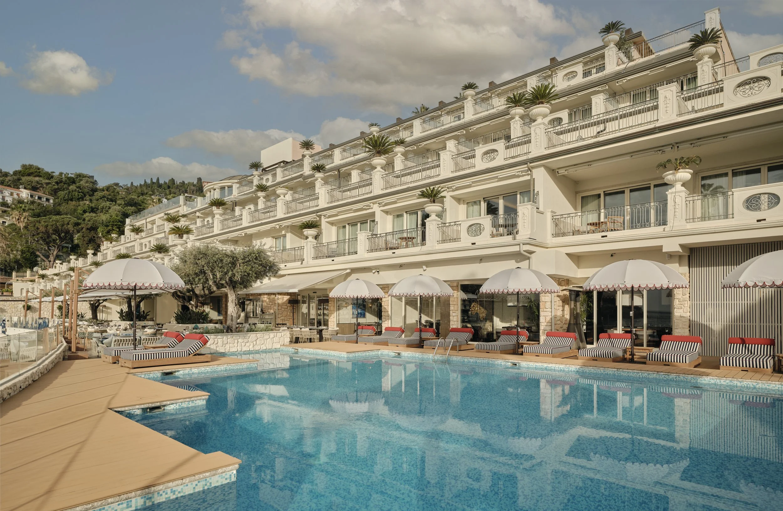 Mazzarò Sea Palace Reopens After Luxury Redesign