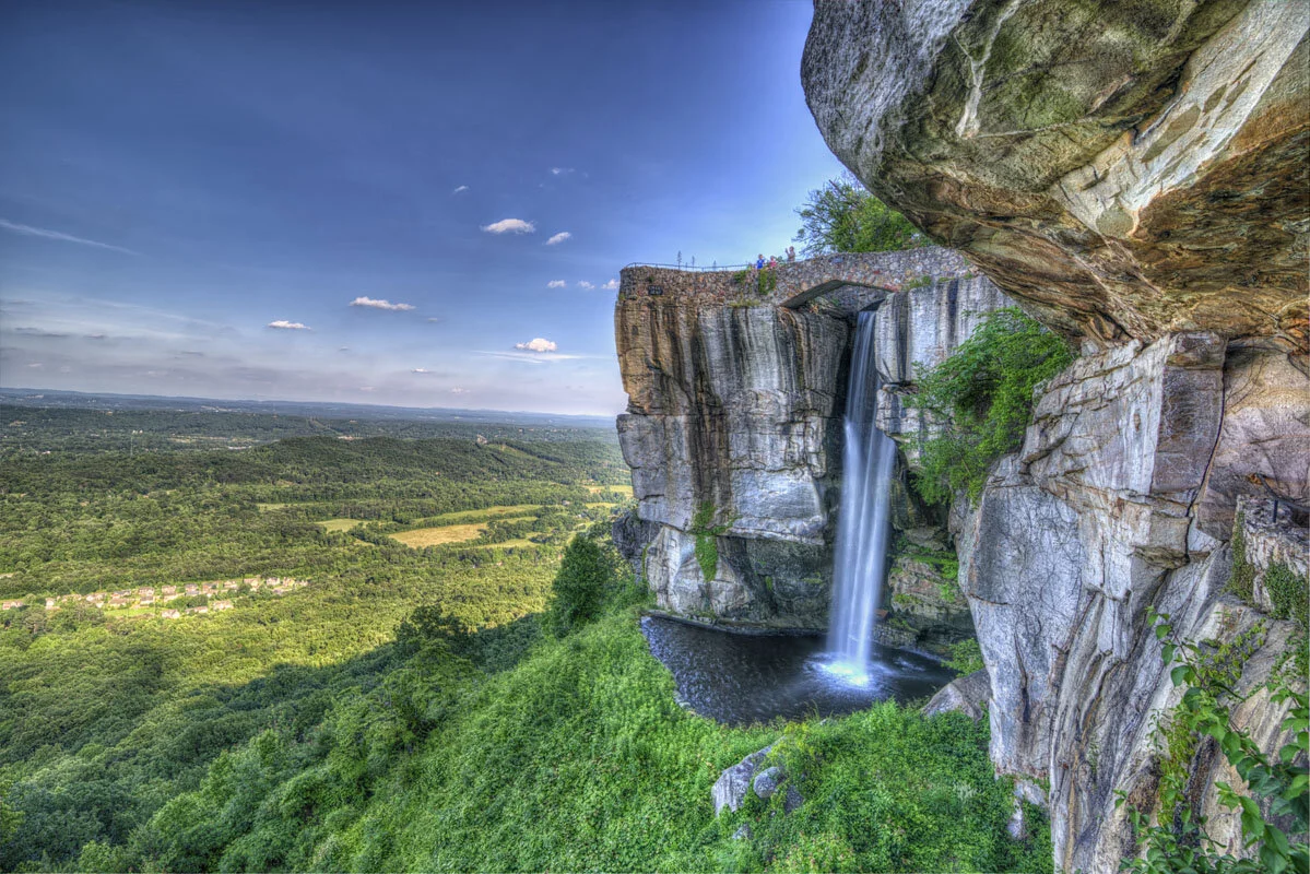   Image courtesy of Chattanooga Area Convention &amp; Visitors Bureau  