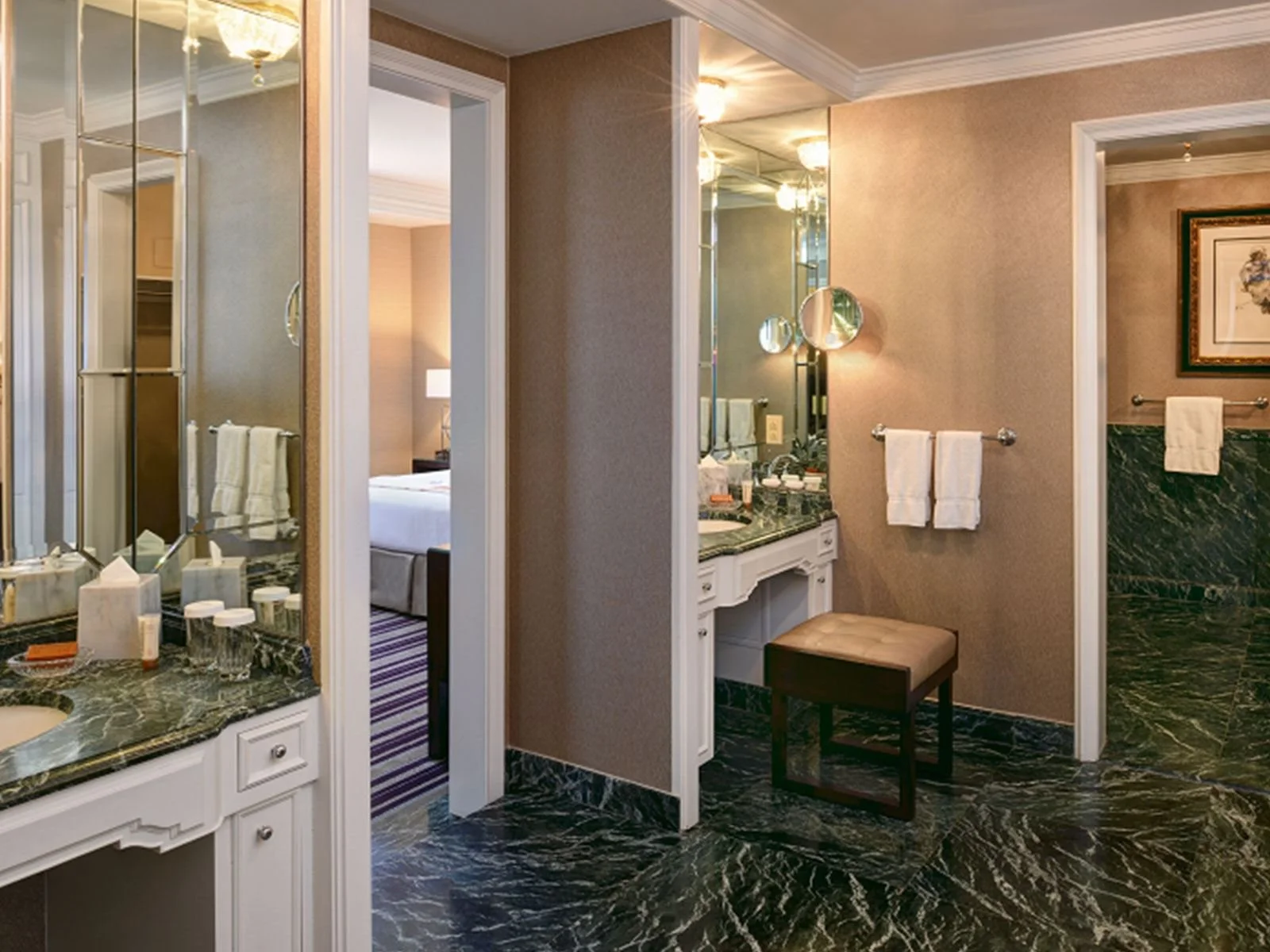 The Henry, an Autograph Collection Hotel