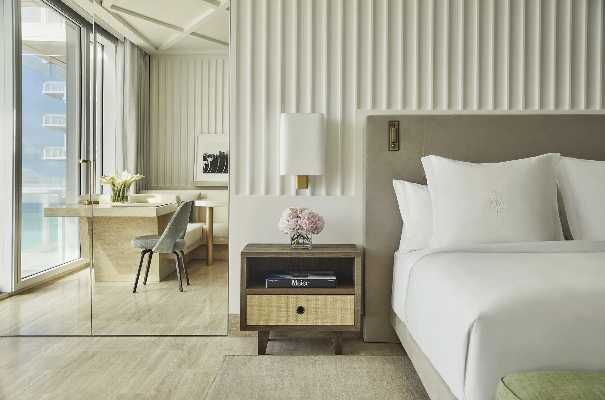 Four Seasons Hotel at The Surf Club