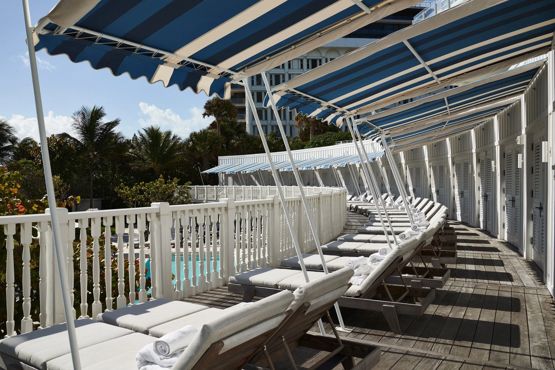 Four Seasons Hotel at The Surf Club