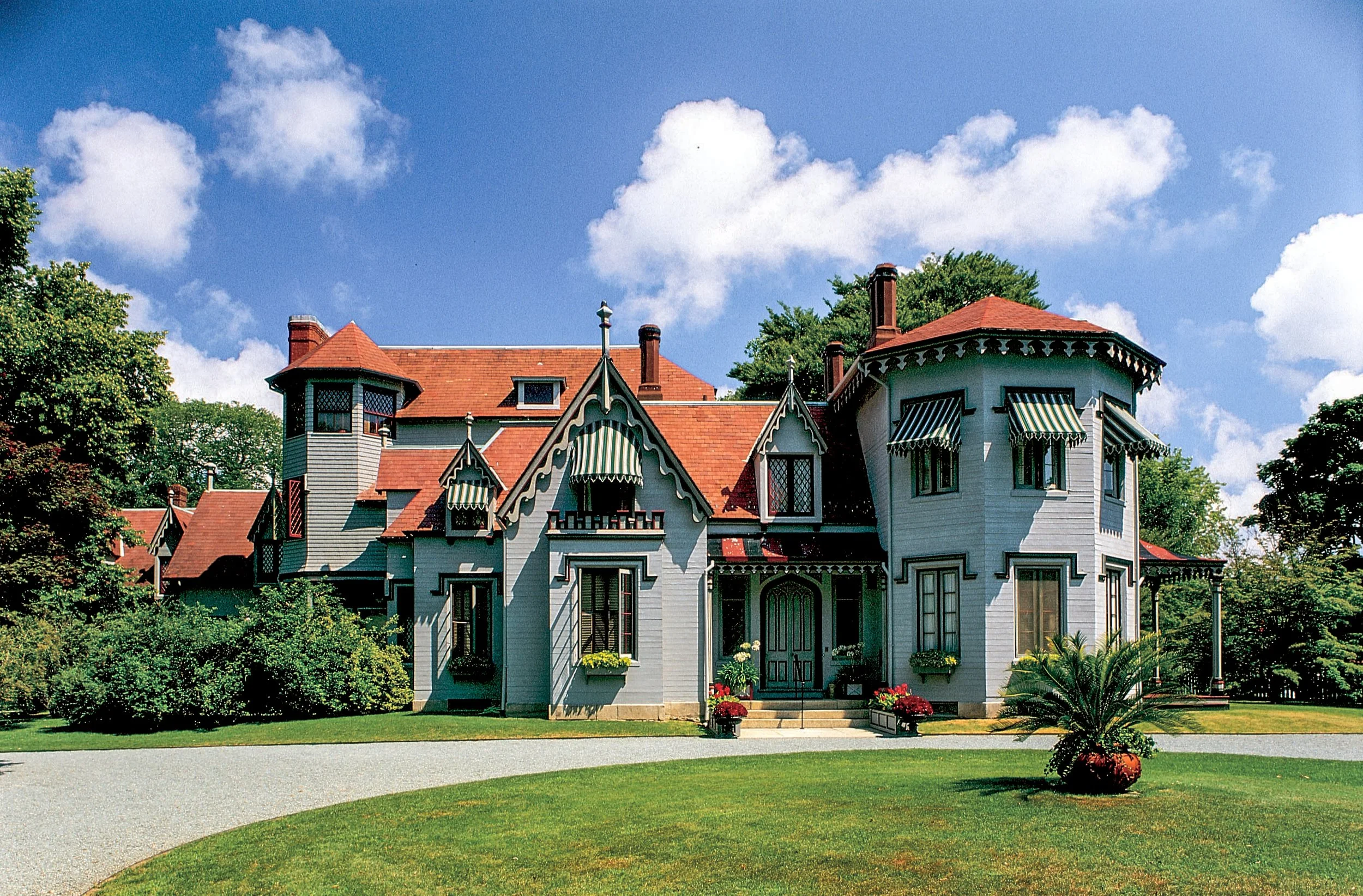  Source: Discover Newport 