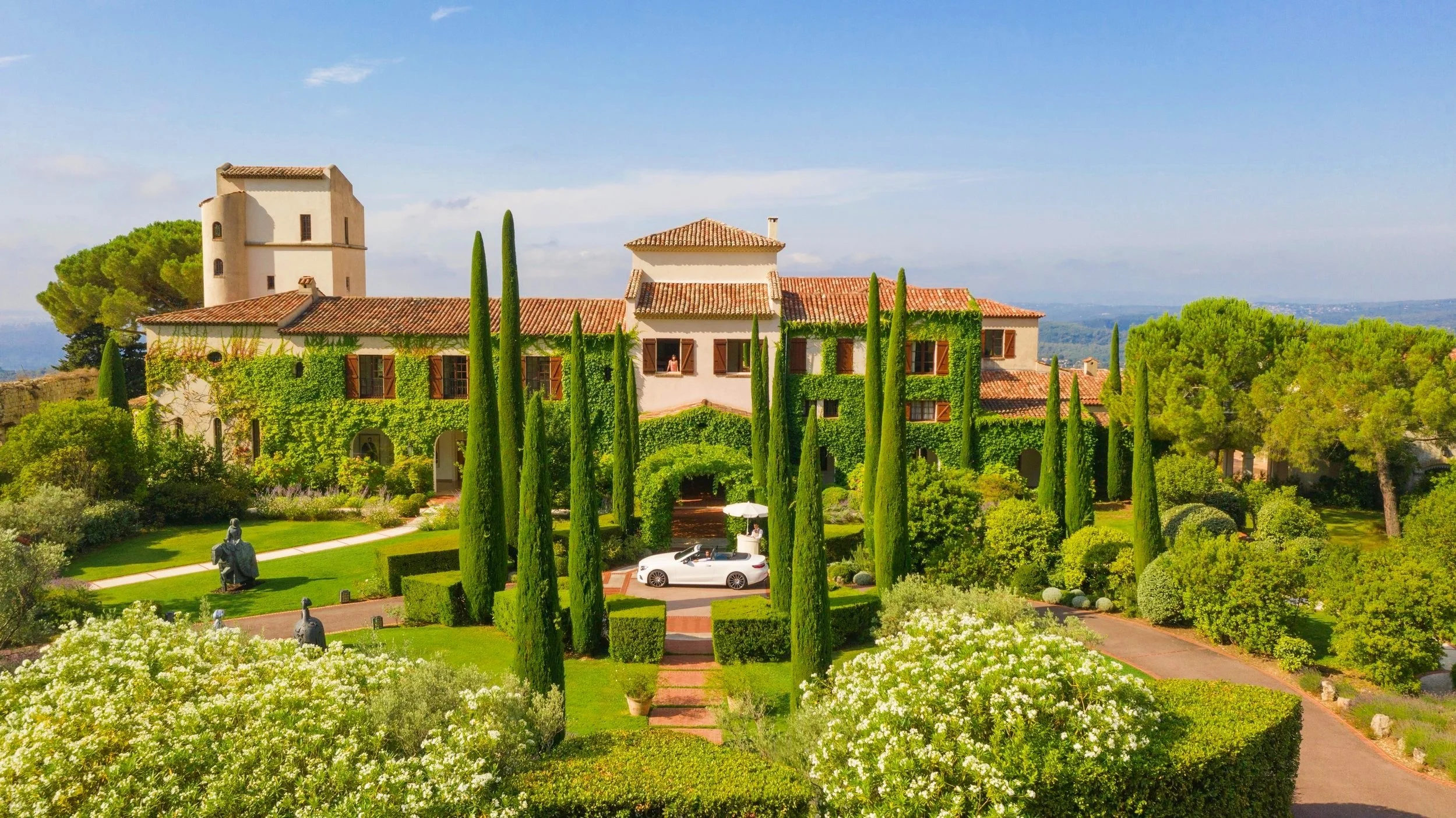 First Look: Château Saint-Martin Reveals Luxurious New Suites and Gastronomy Experiences