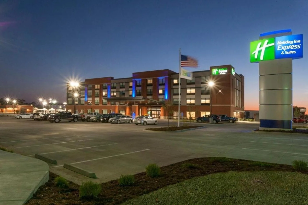 Holiday Inn Express &amp; Suites, an IHG Hotel