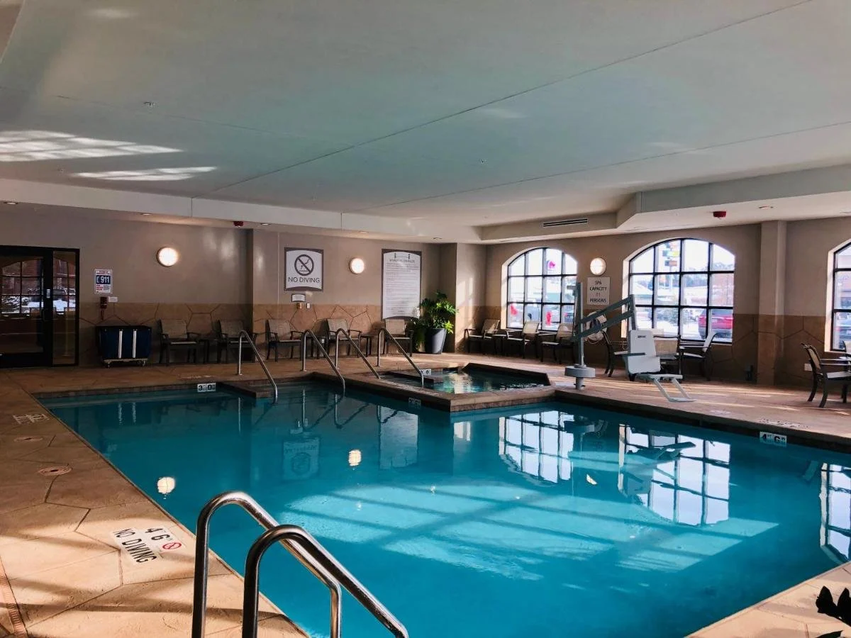   Staybridge Suites - Lake Delton, an IHG Hotel  