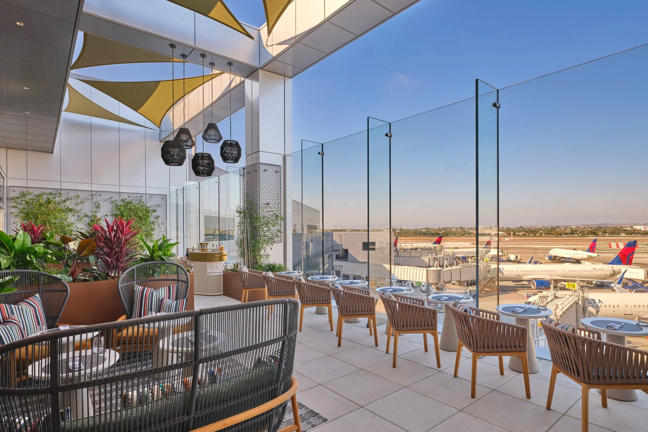 First Look: Luxe Los Angeles Delta One Lounge Opens at LAX Terminal 3