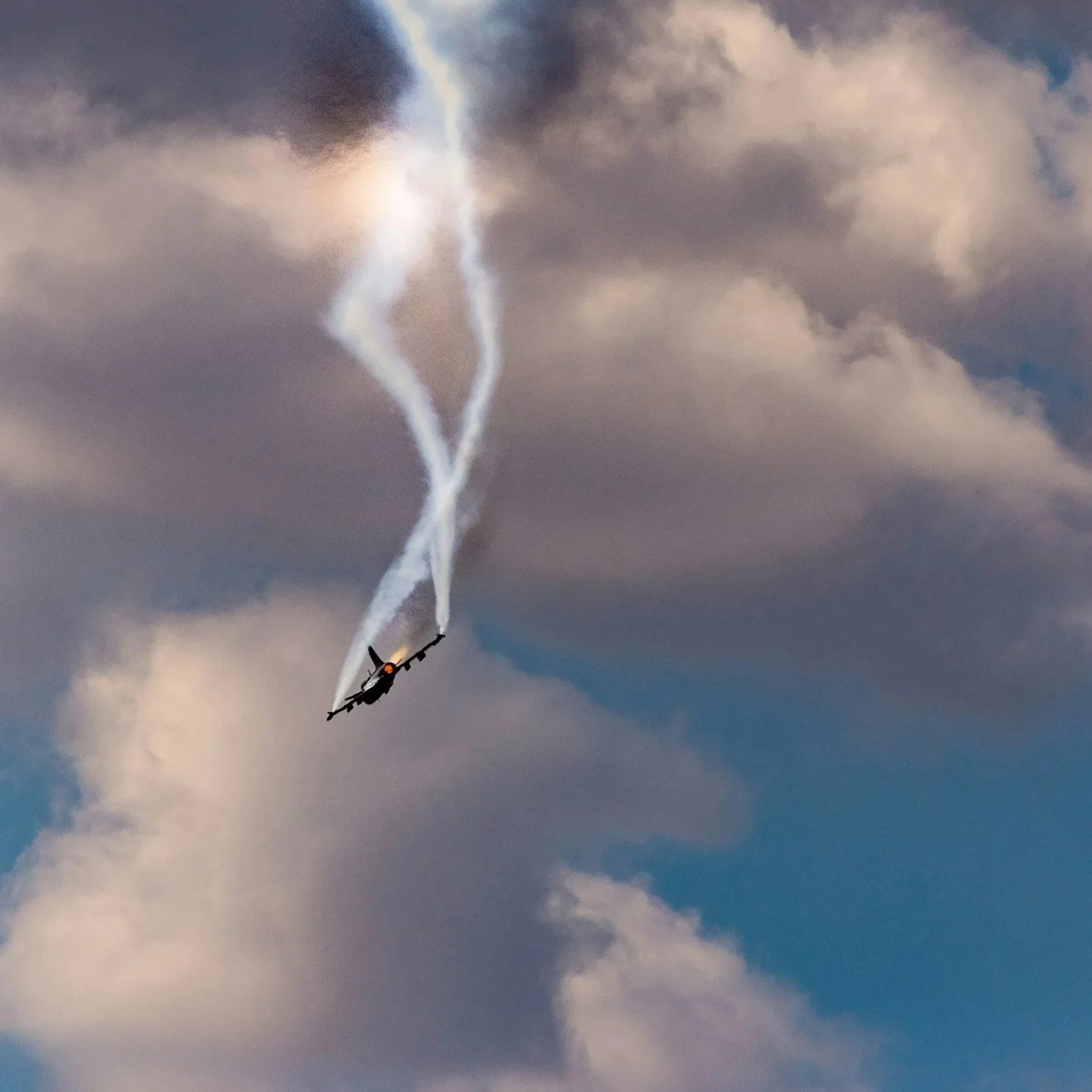 How to Survive a Plane Crash: 10 Life-Saving Tips Airlines Don’t Tell You