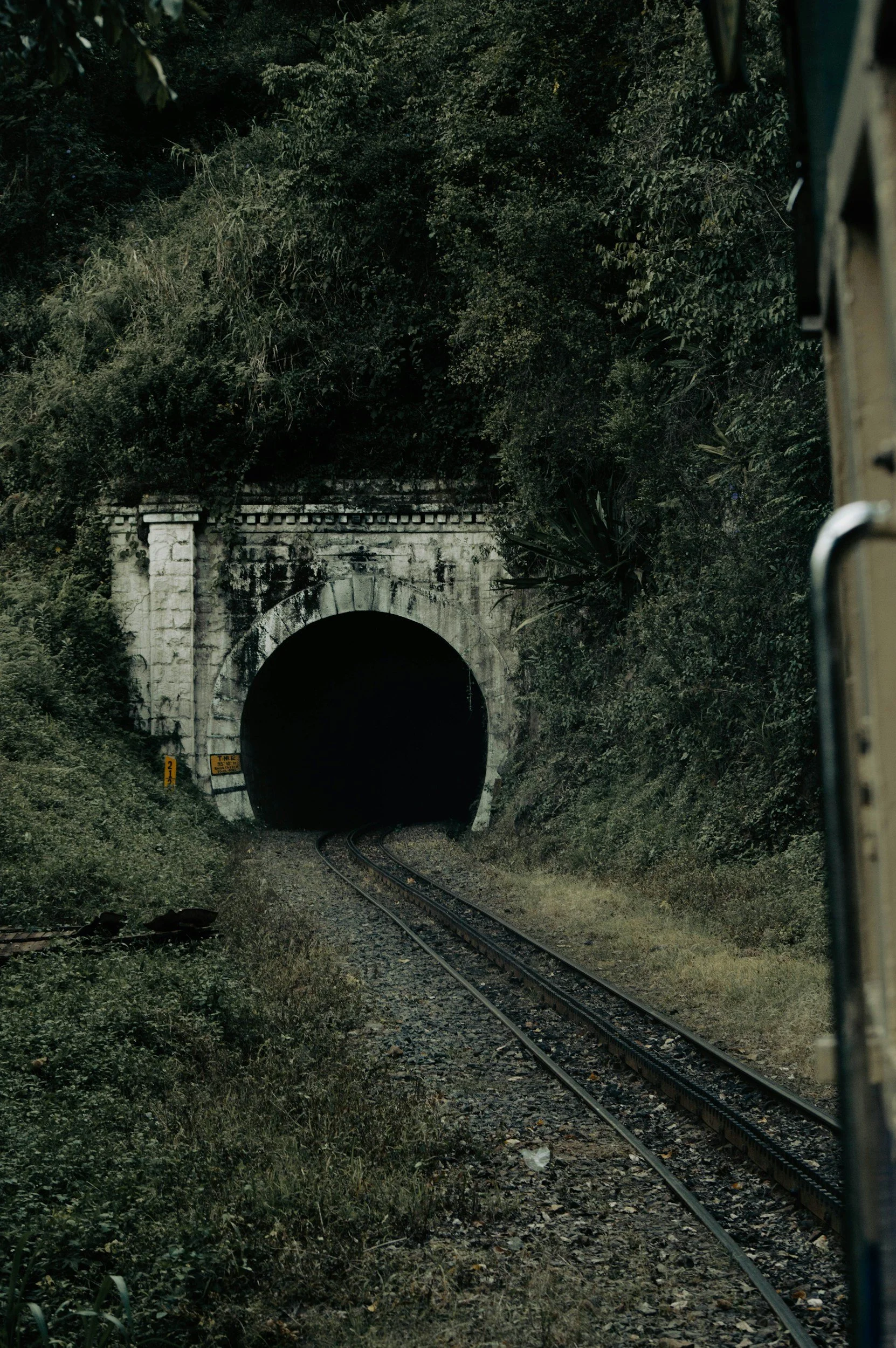 Is the Screaming Tunnel (Niagara) Worth Visiting — or Is It Just a Hoax?