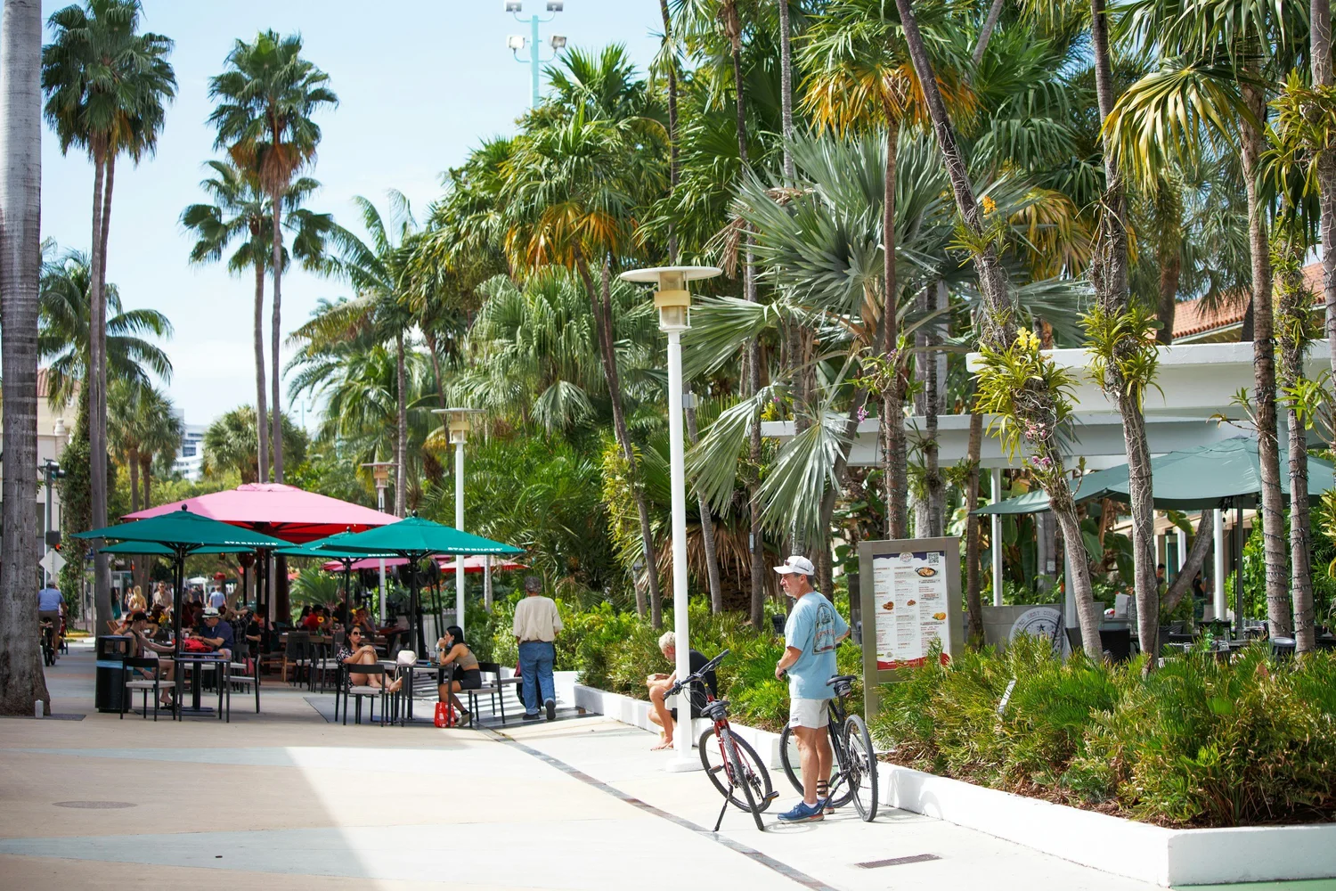 Lincoln Road promenade, Miami Beach