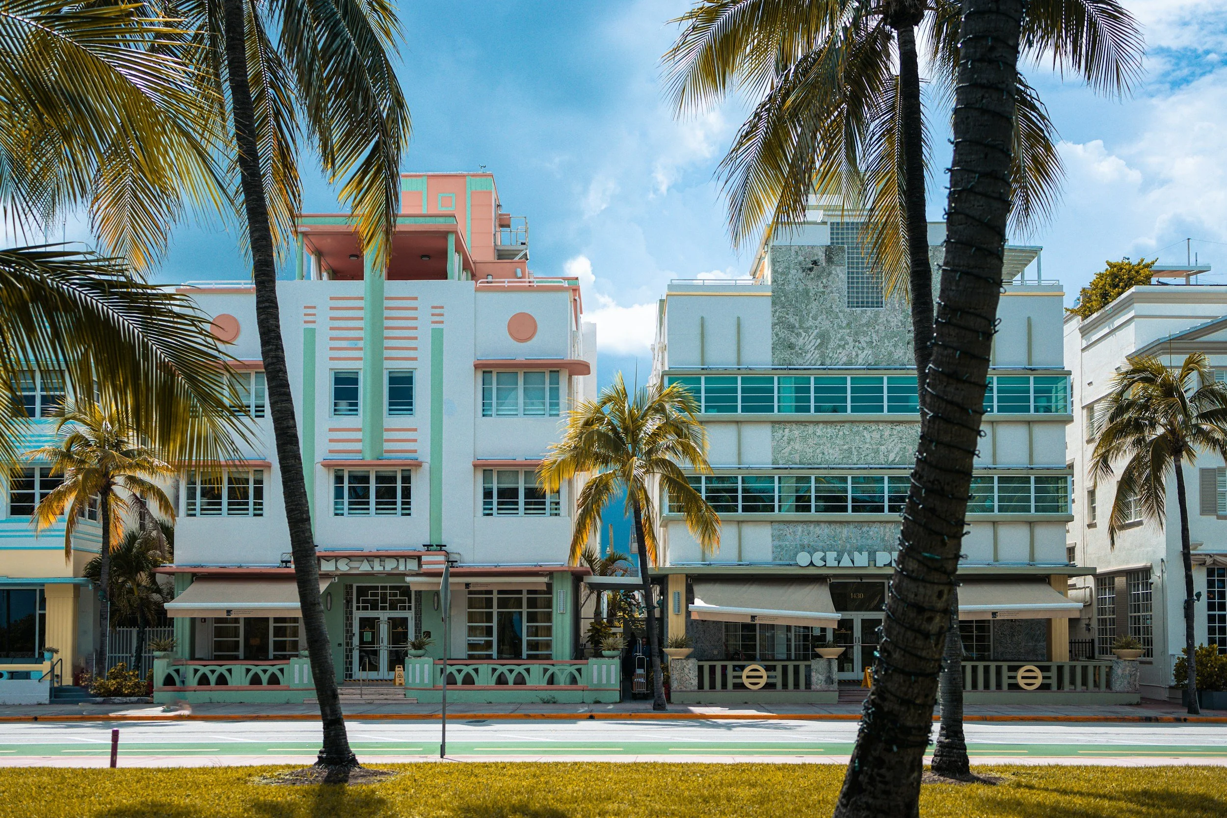 5 Reasons to Visit Miami Beach, Florida