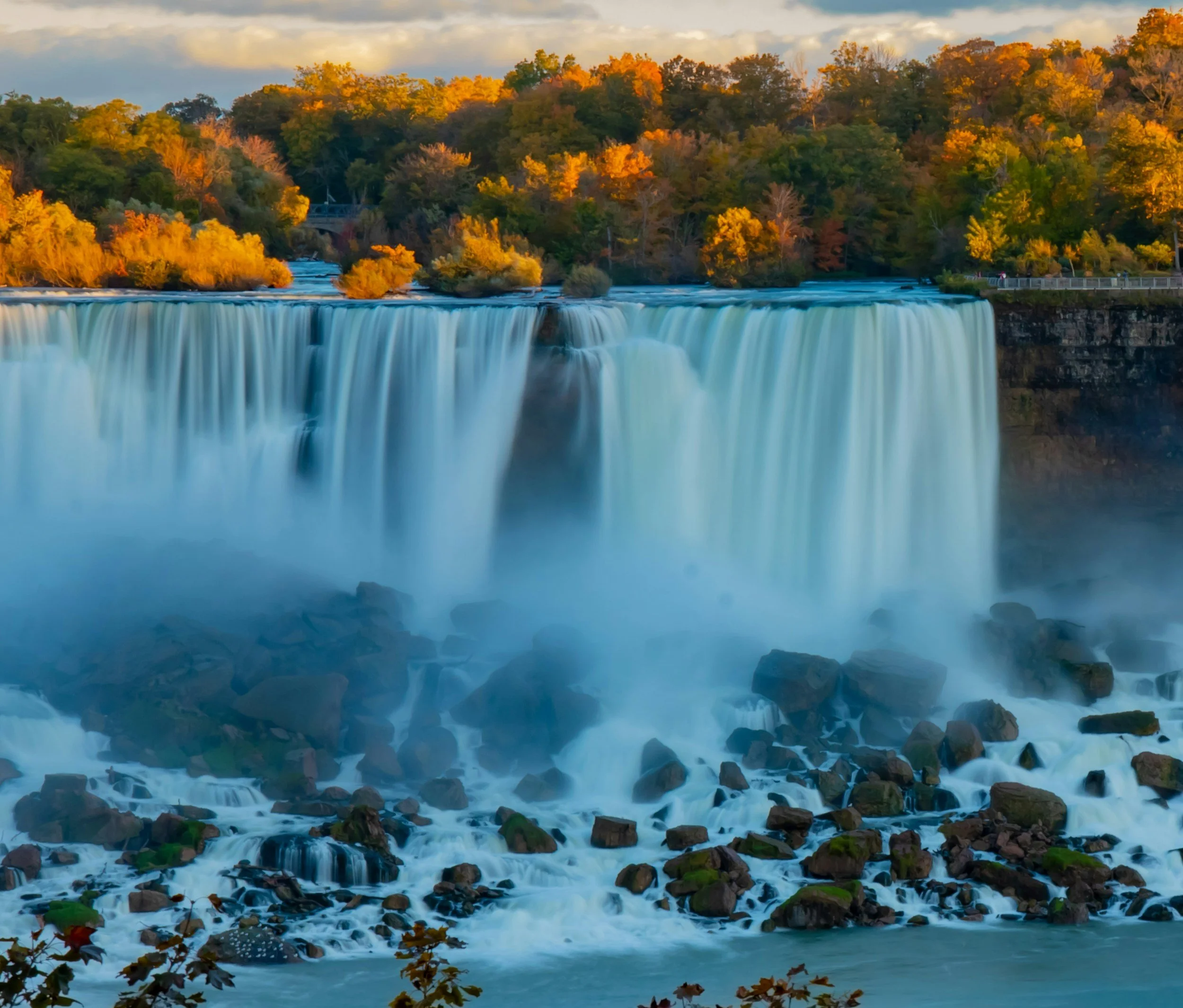 Why Americans Are Moving to Niagara Falls, Ontario's Wine-and-Water Border Region