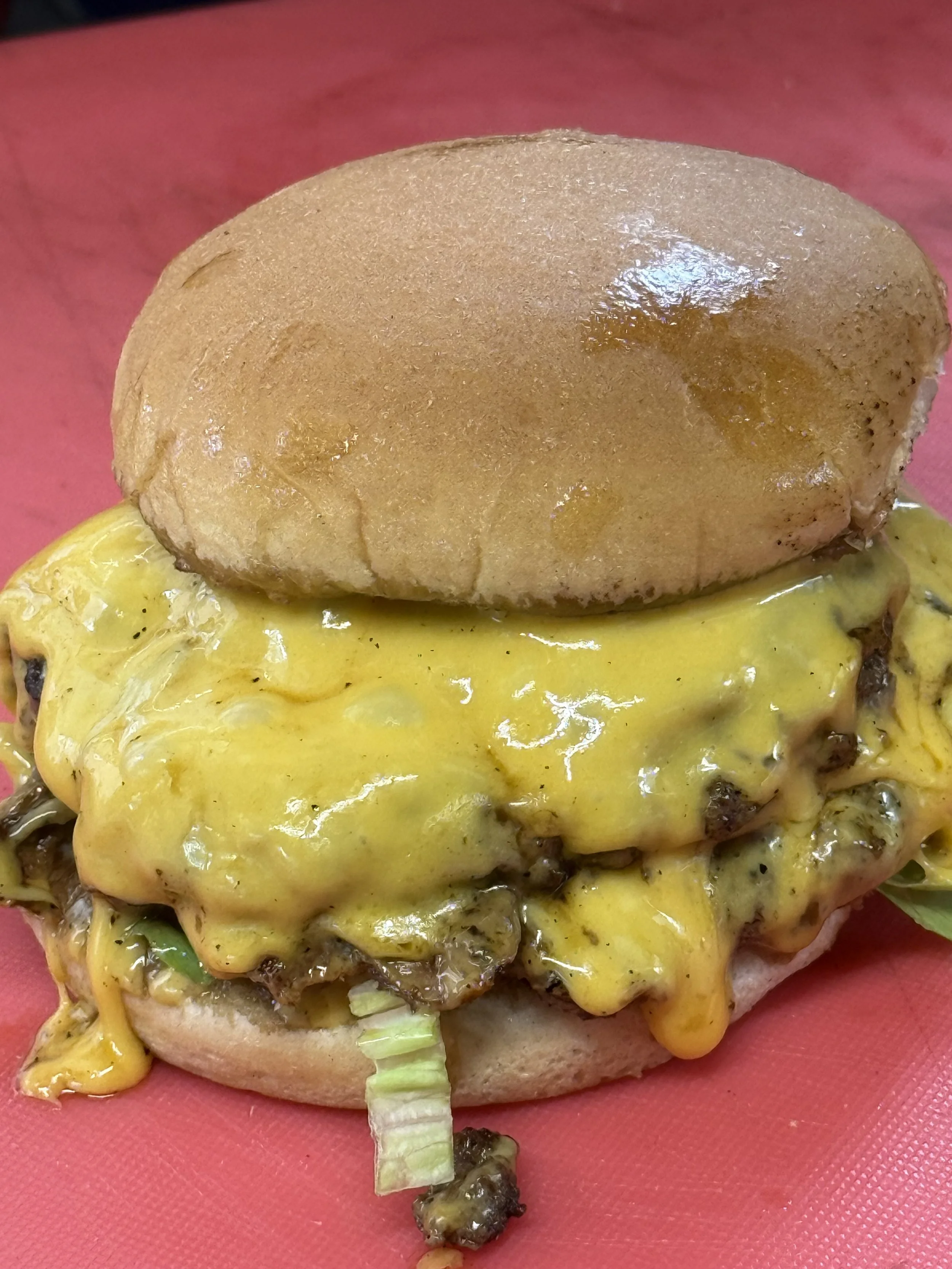 LooseWheels Burger Truck in Columbia, Tennessee