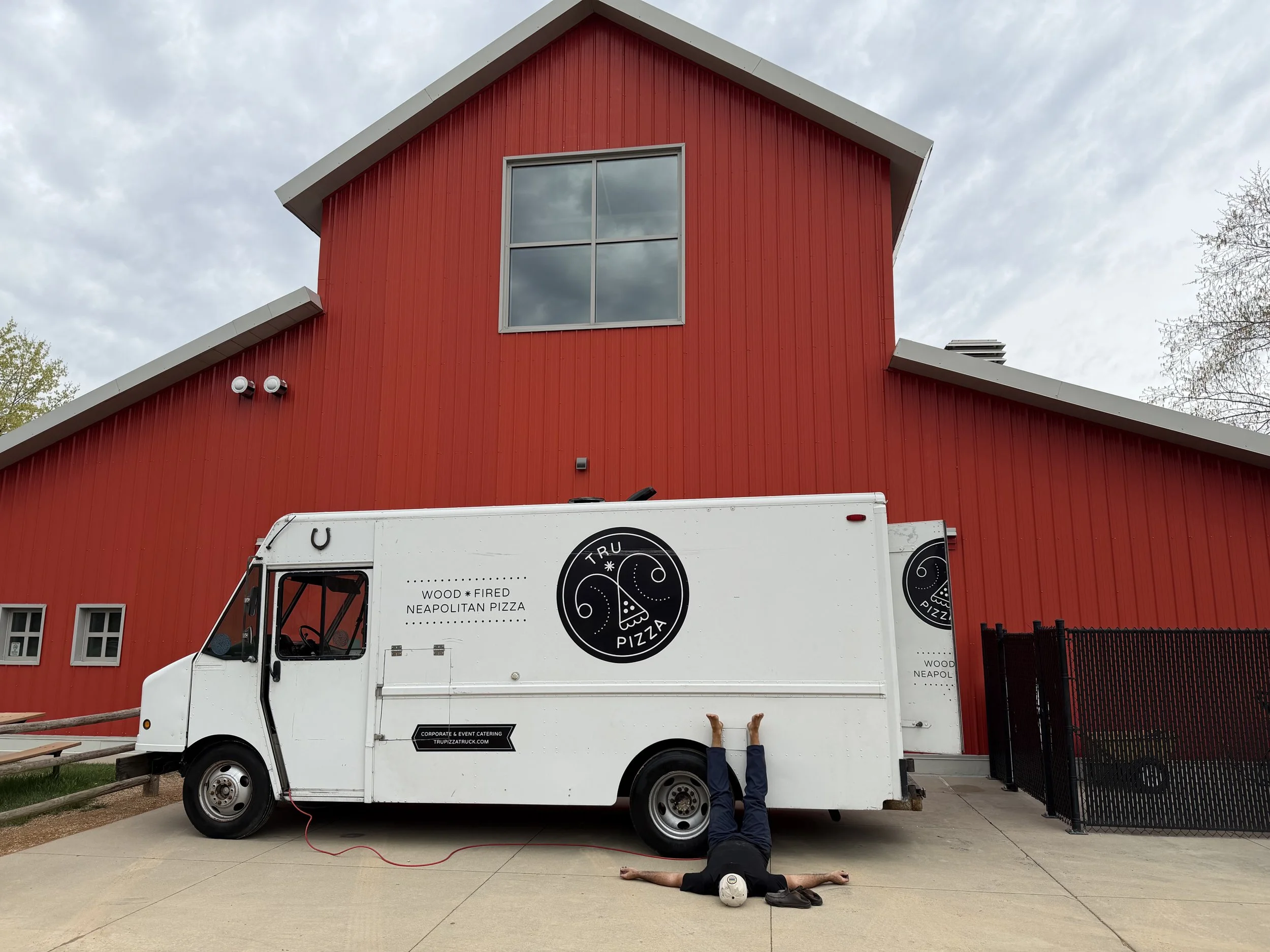 TRU Pizza Truck Brings a Modern Artisan Pizza Experience to Minneapolis