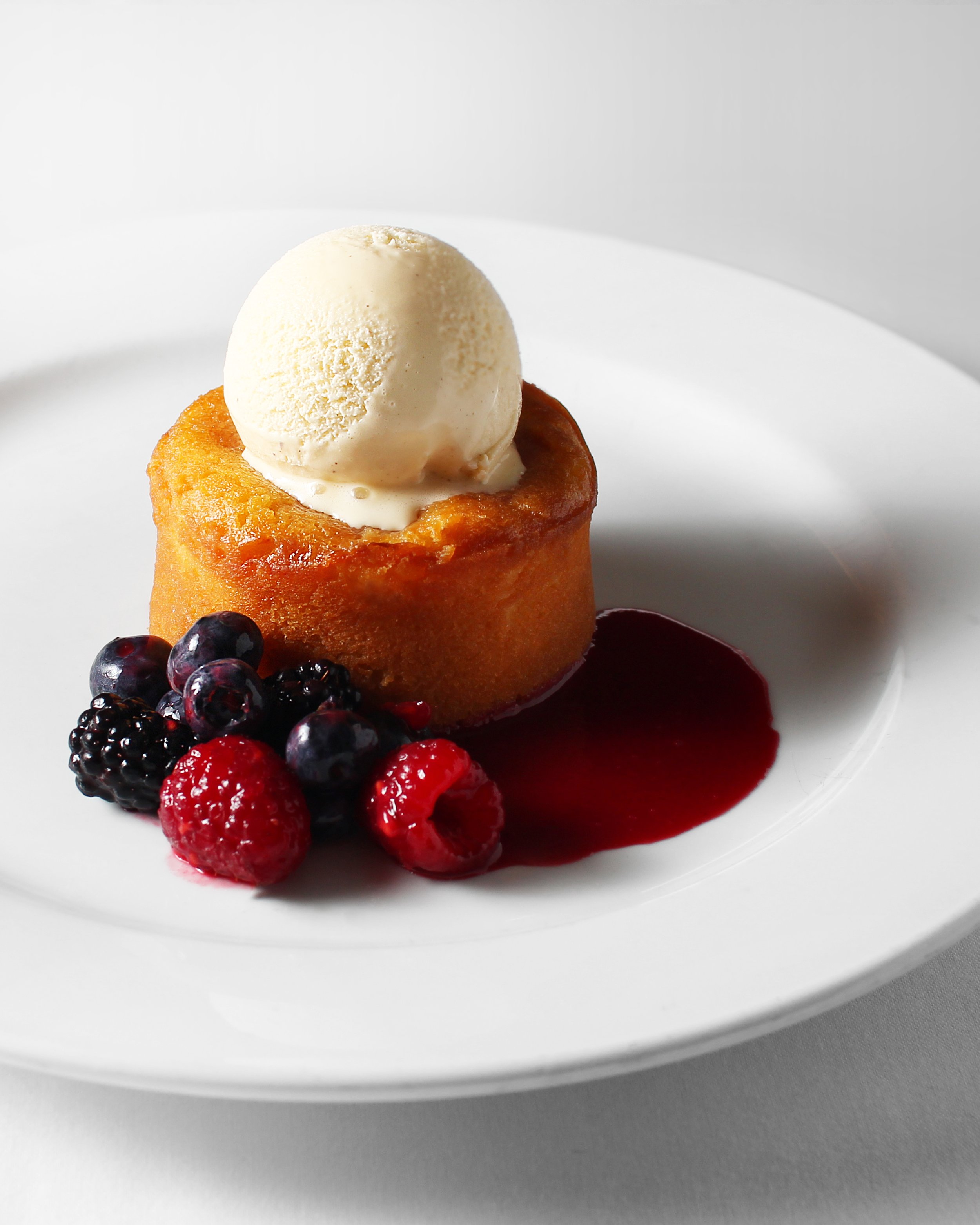 Warm butter cake dessert at Ocean Prime Fort Lauderdale