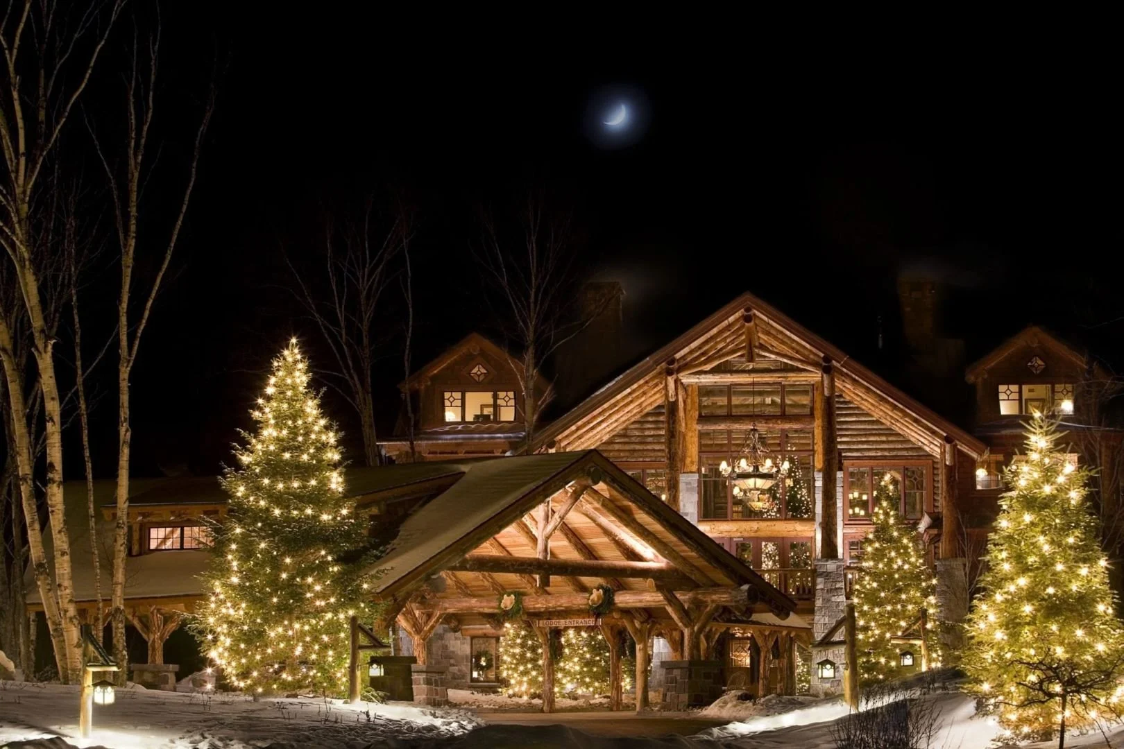The timber-and-stone Whiteface Lodge in Lake Placid in winter
