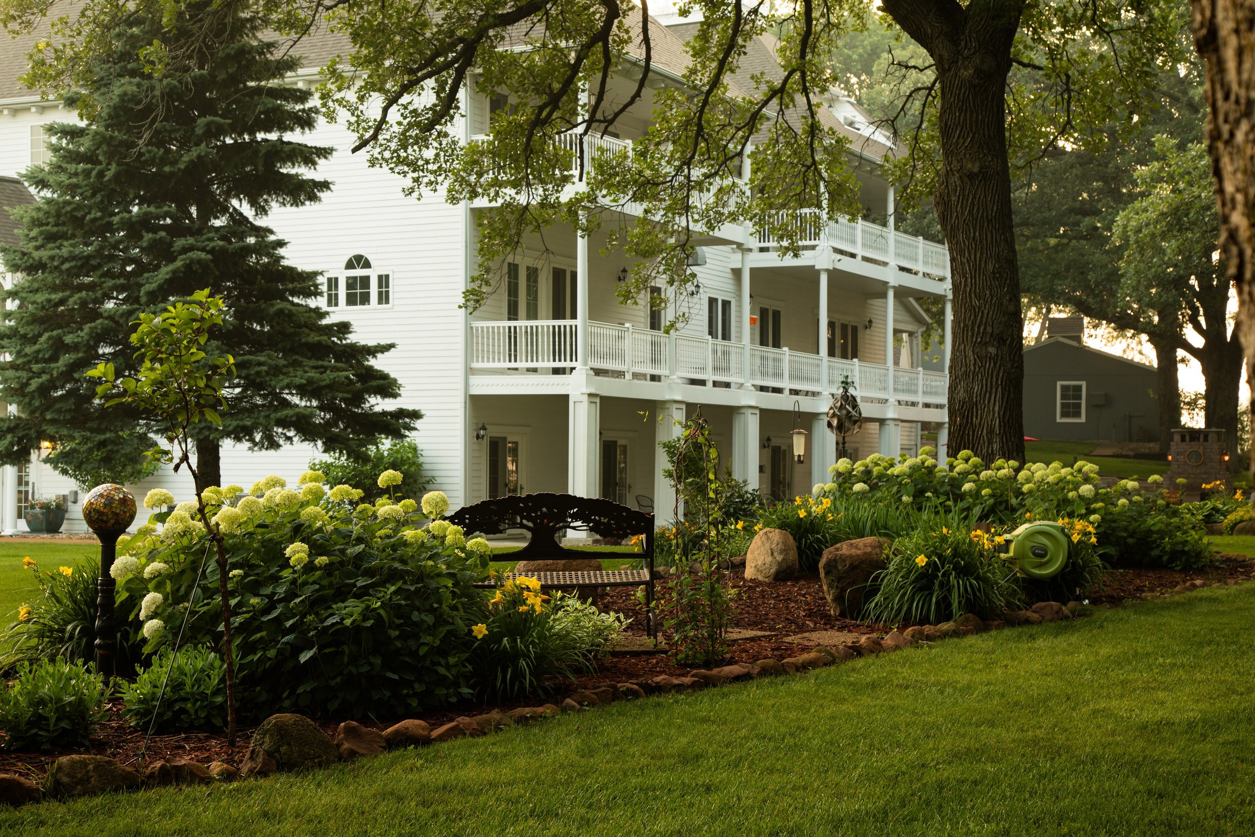 Why The Oakwood Inn Okoboji Is Worth Discovering in Iowa's Great Lakes