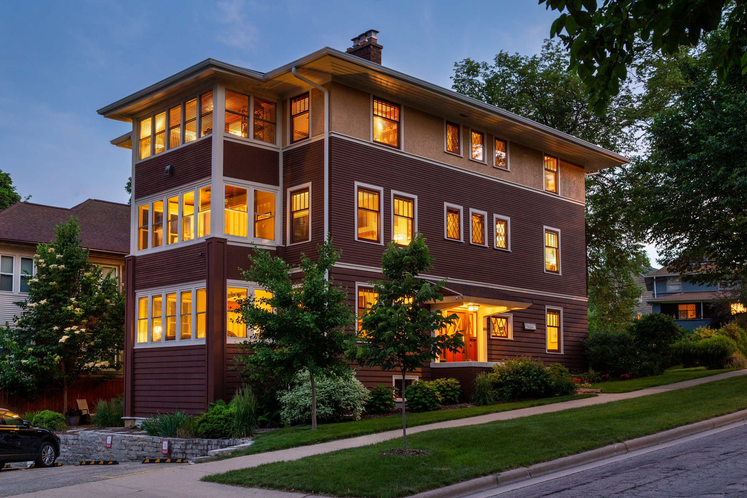 A Hidden Madison Gem: Inside The Buckingham Inn