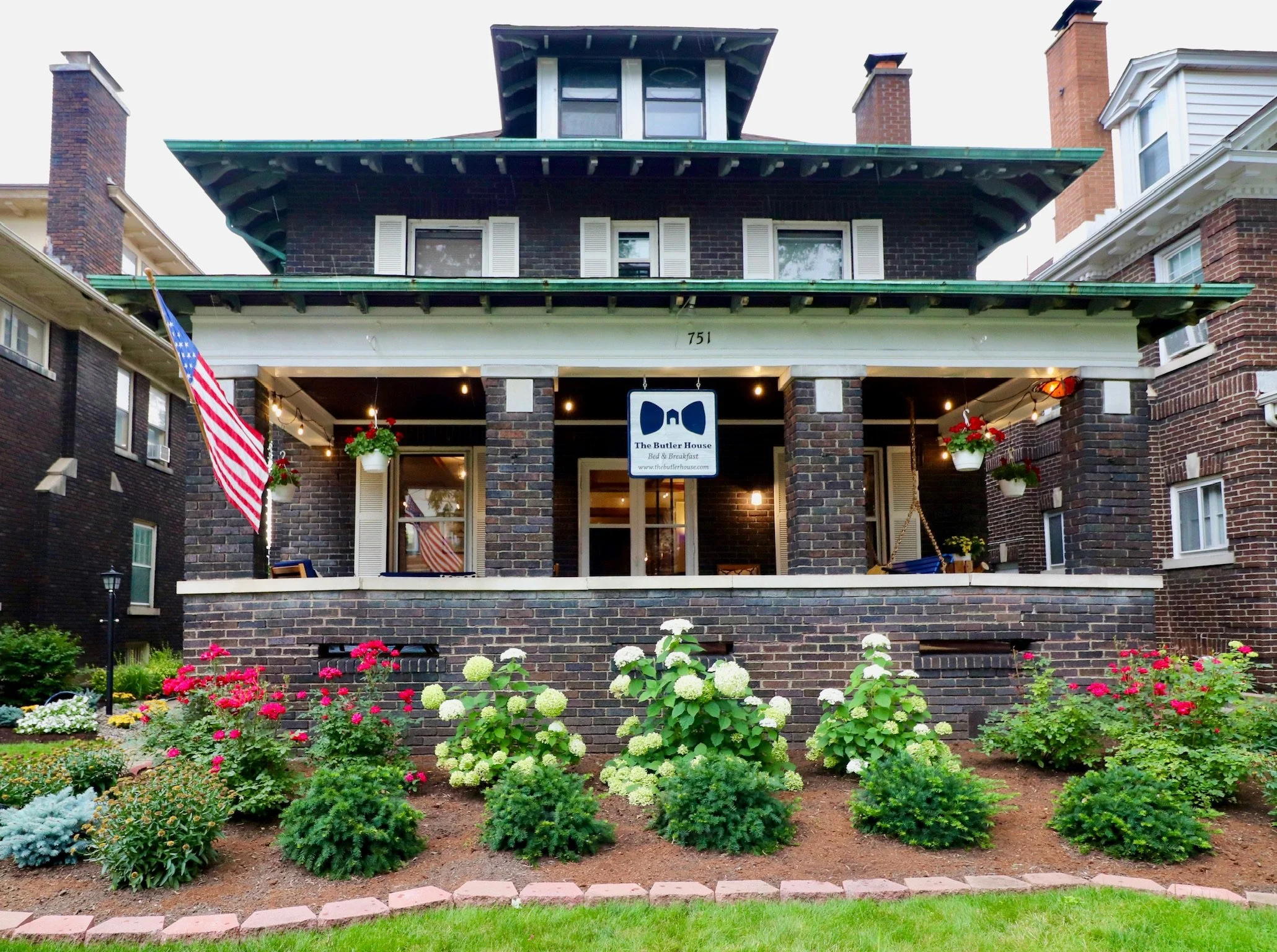 Why Guests Love The Butler House Bed & Breakfast in Niagara Falls, New York