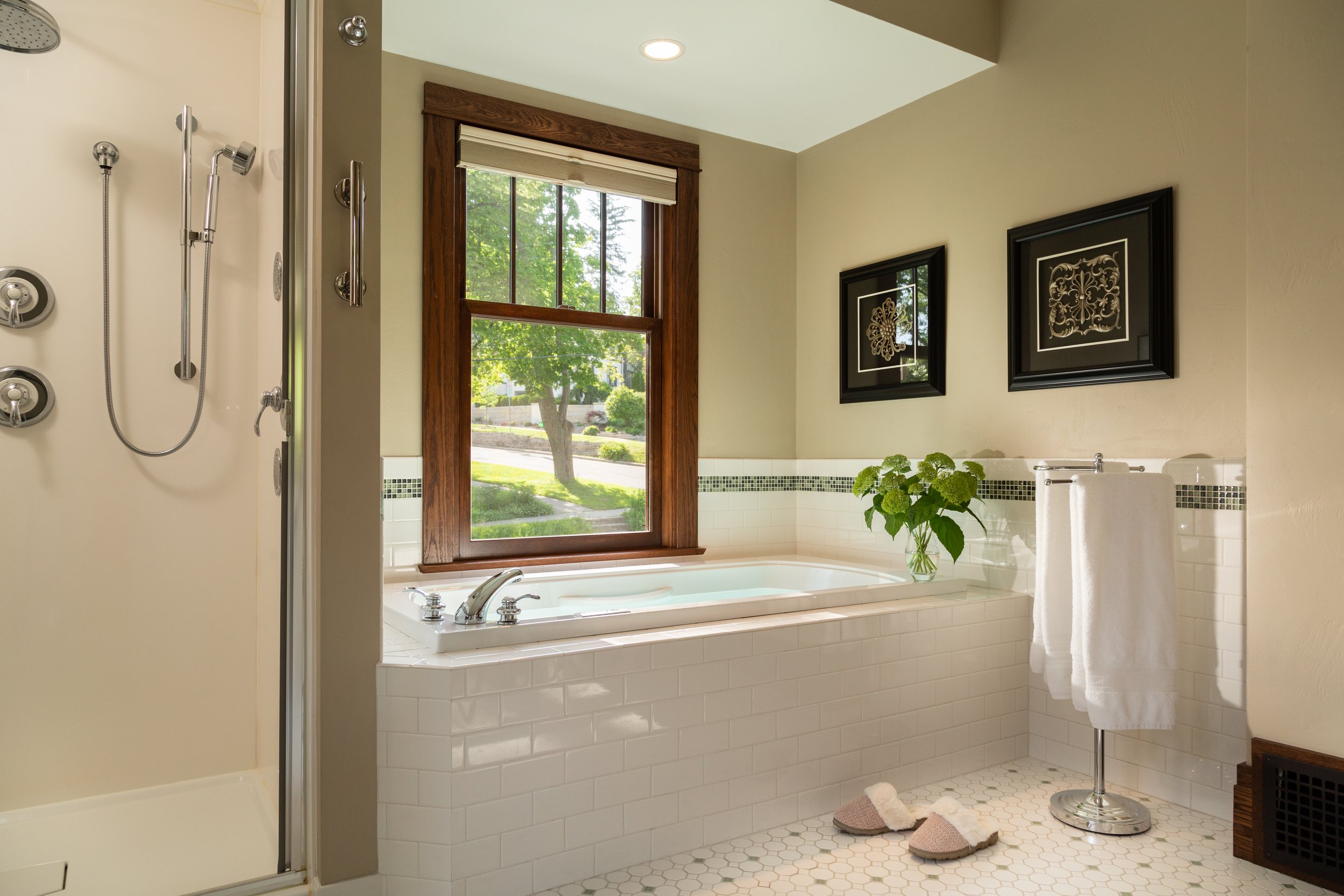A Hidden Madison Gem: Inside The Buckingham Inn
