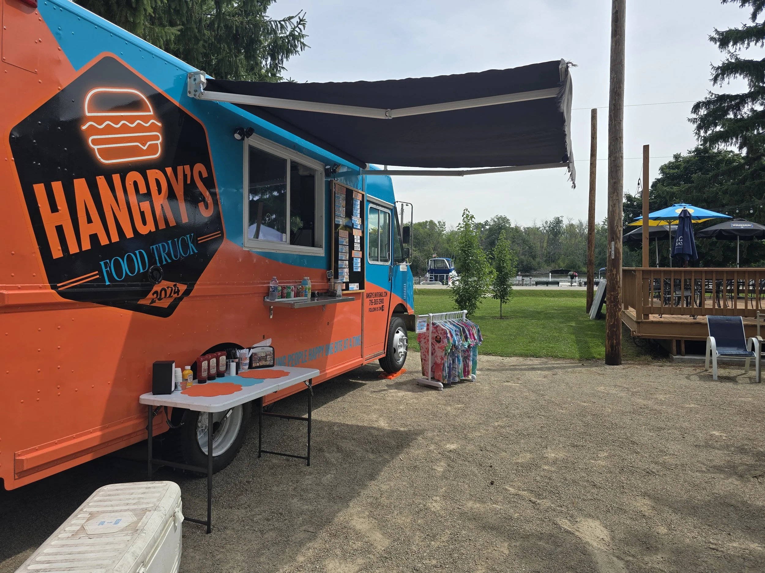 Hangry’s Food Truck in Wisconsin: Meet the Chef