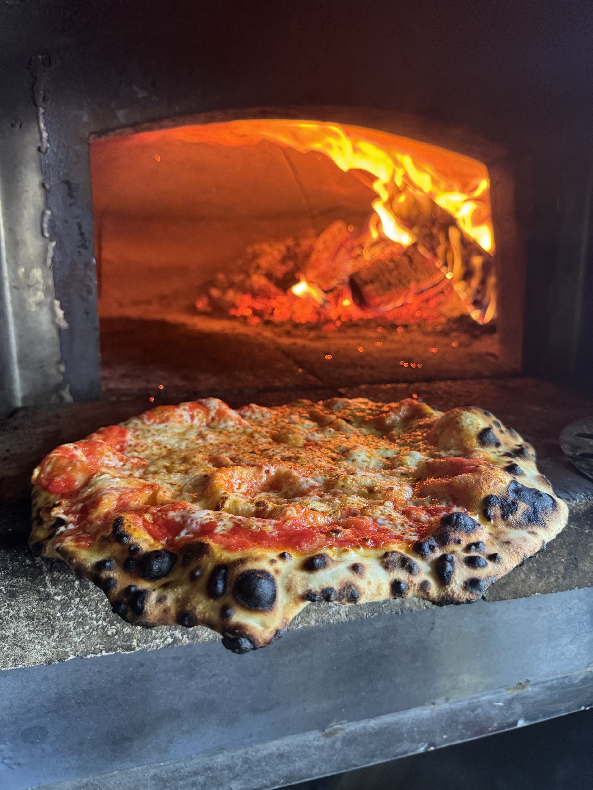 TRU Pizza Truck Brings a Modern Artisan Pizza Experience to Minneapolis
