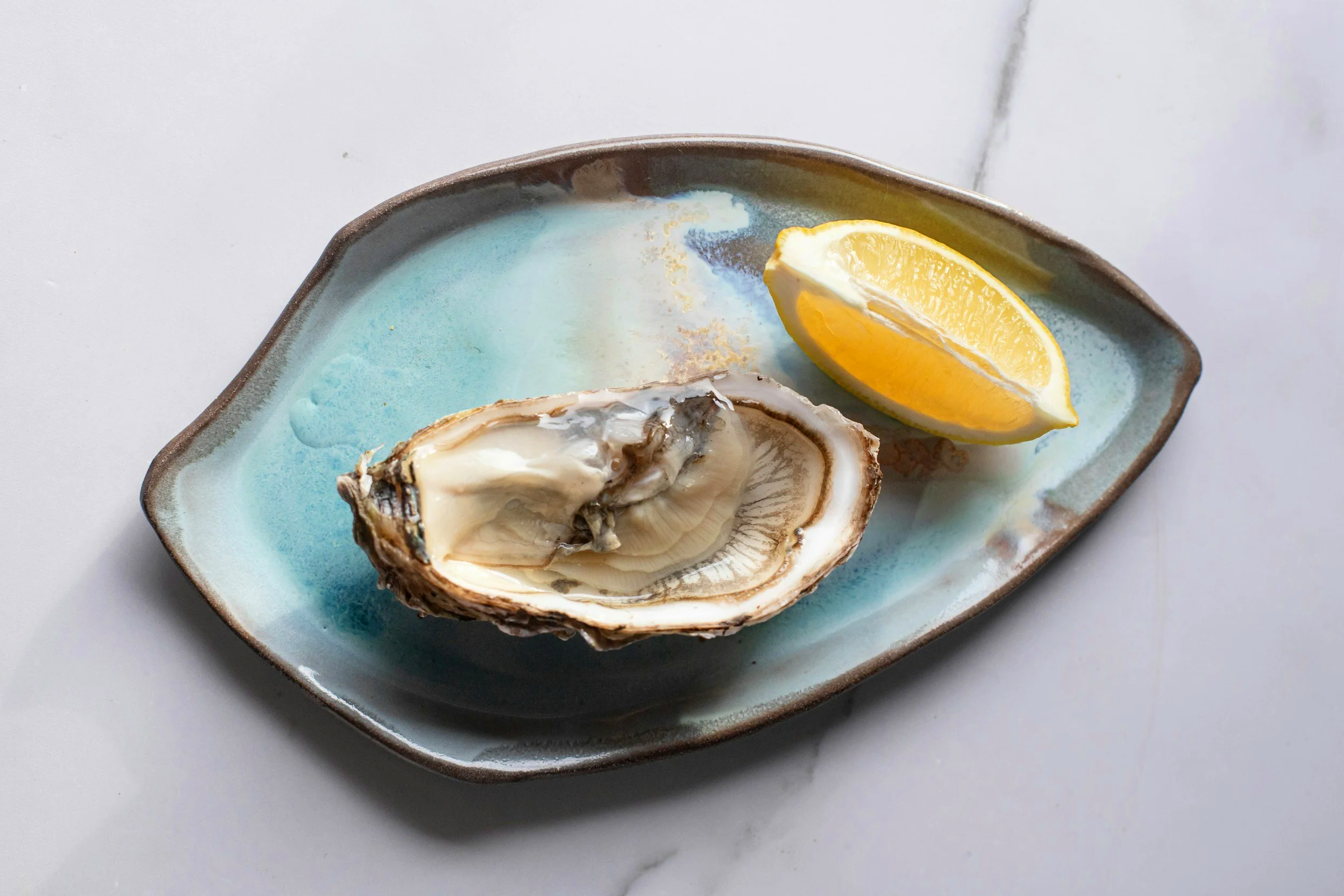 The West Coast Doesn’t Have “Different” Oysters — It Has Better Ones