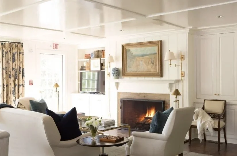 blackberry farm fireplace room