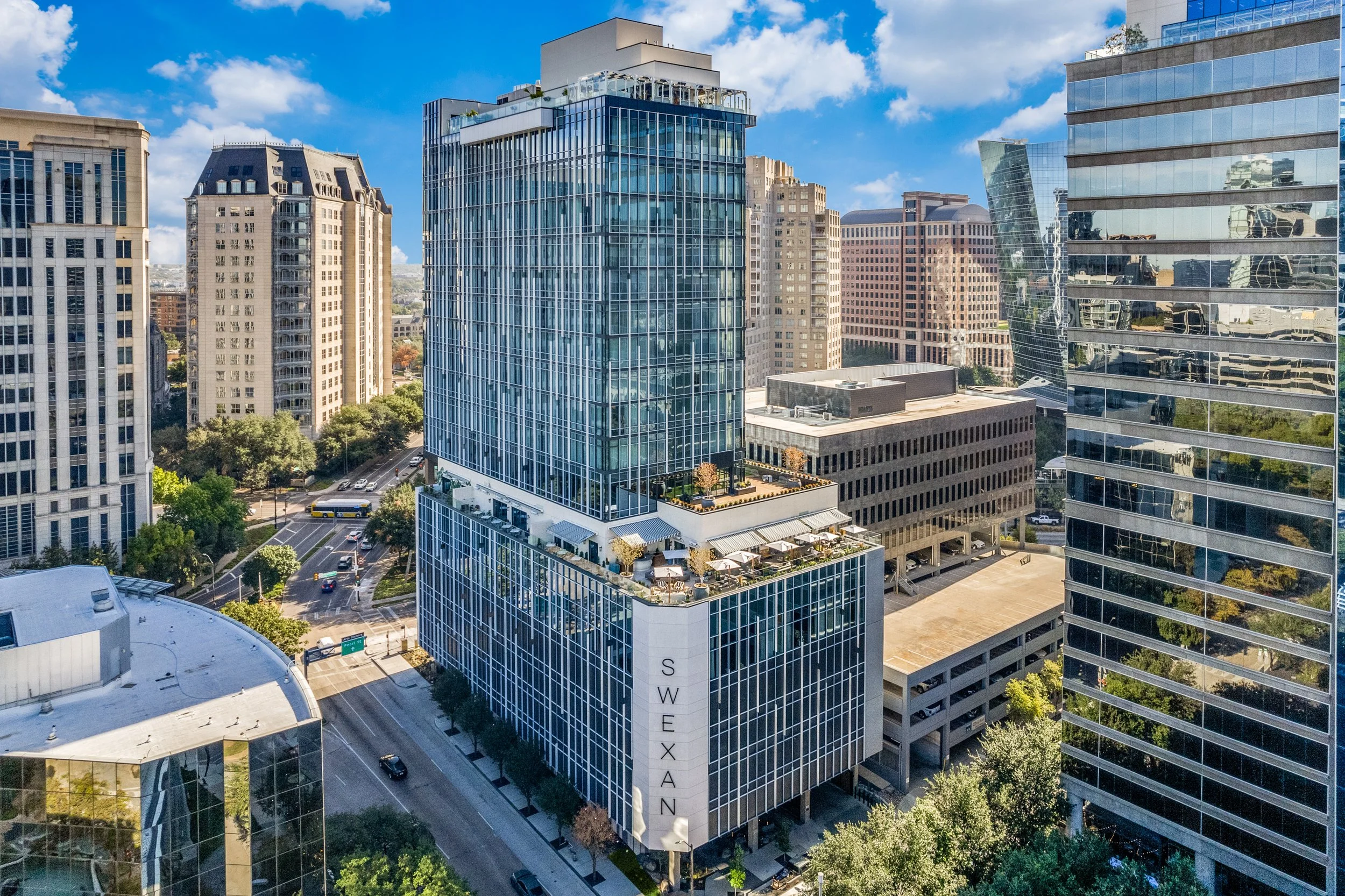 Hôtel Swexan, the Kengo Kuma-designed tower in the Harwood District of Uptown Dallas, Texas