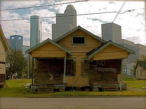 Houston inner-city. Photo: Flickr/rhaaga