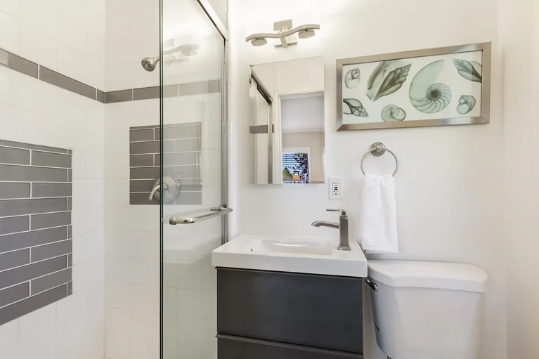 13-540-Midway-1bath-mls.jpg
