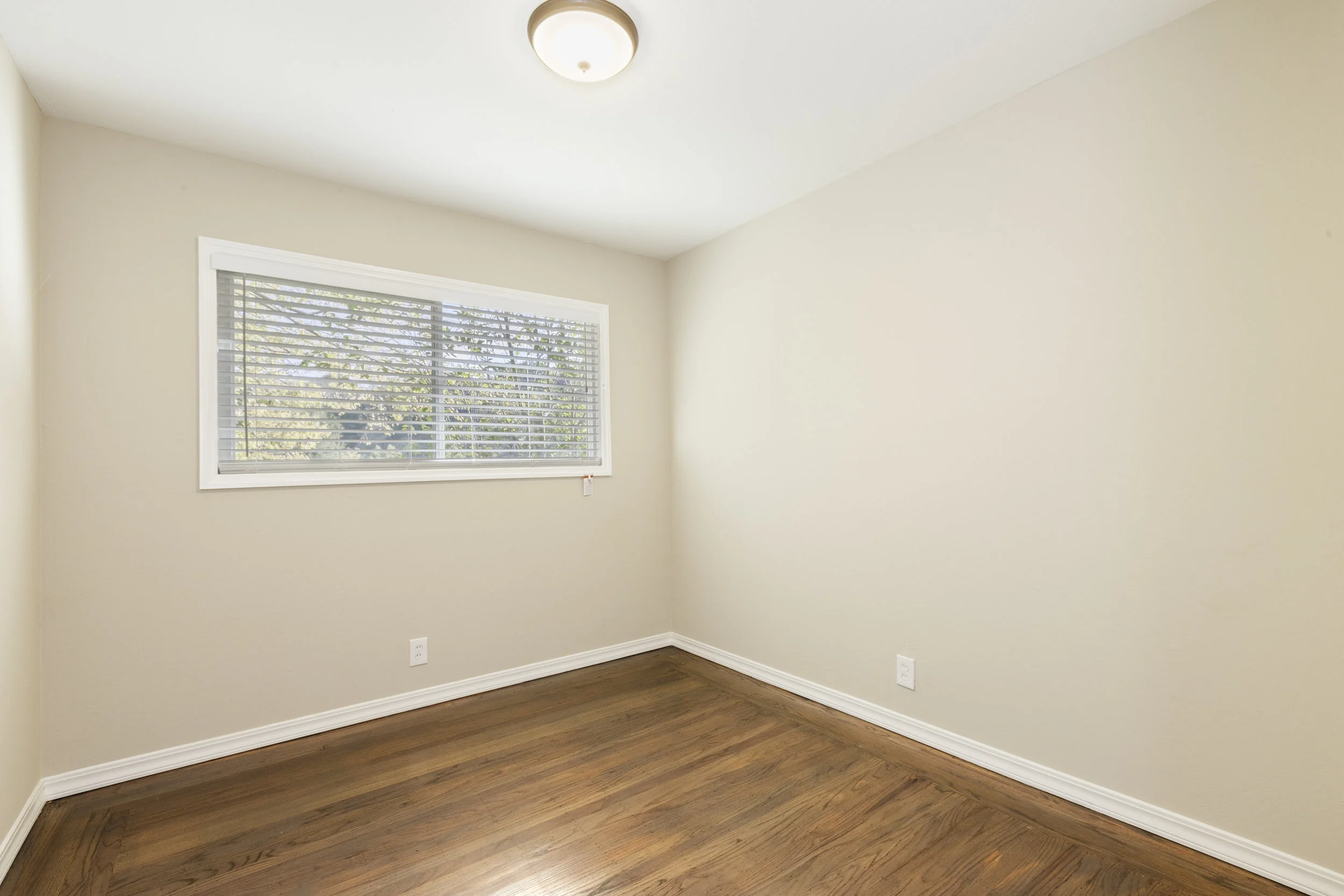 14-540-Midway-2bed-high-res.jpg
