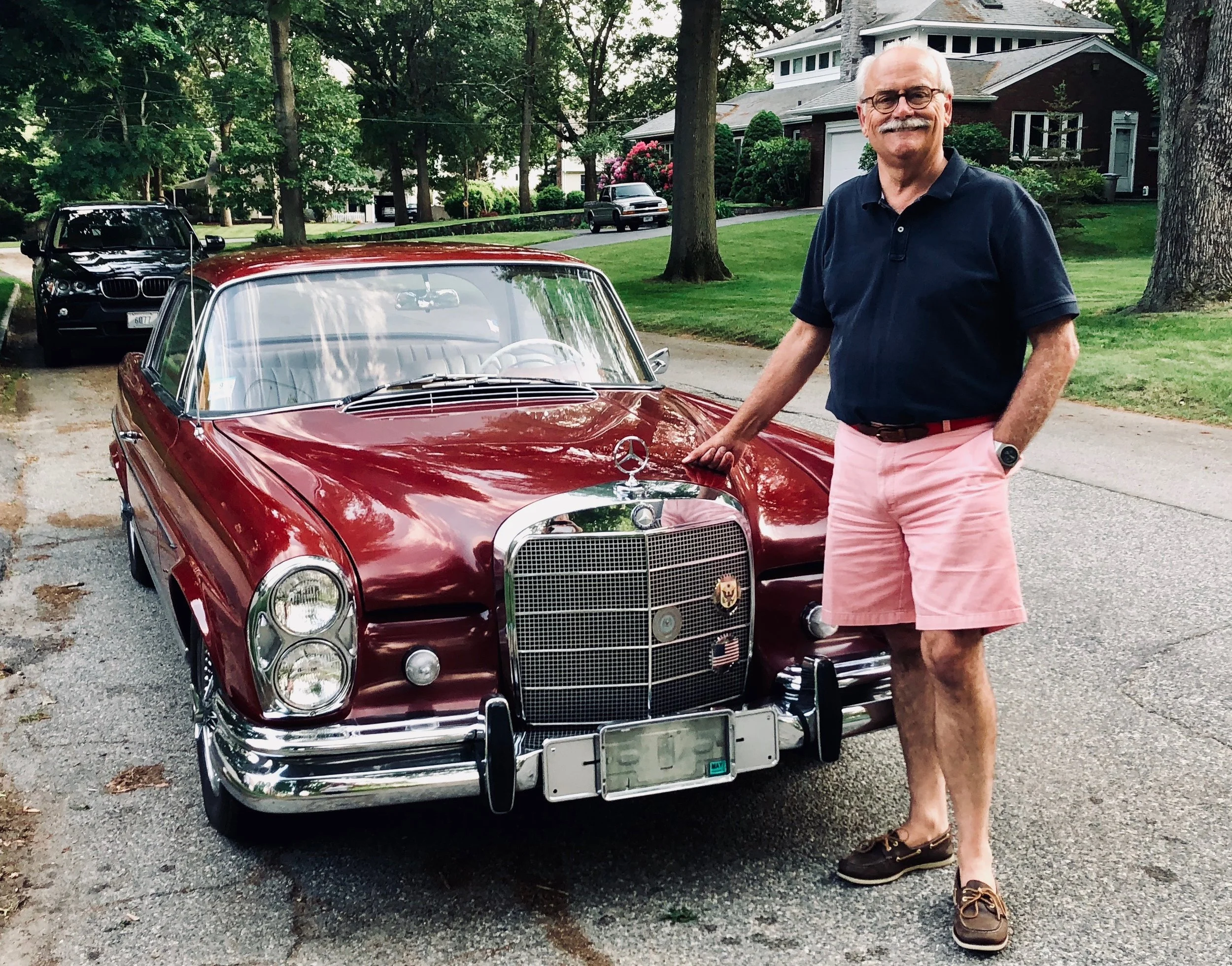 I could be someone who lives in a house called "The Anchorage" and drives this car, no?